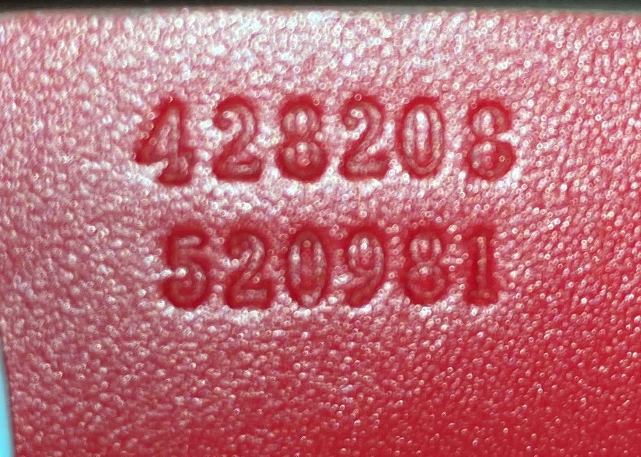 Gucci Padlock Top Handle Bag Guccissima Leather Medium