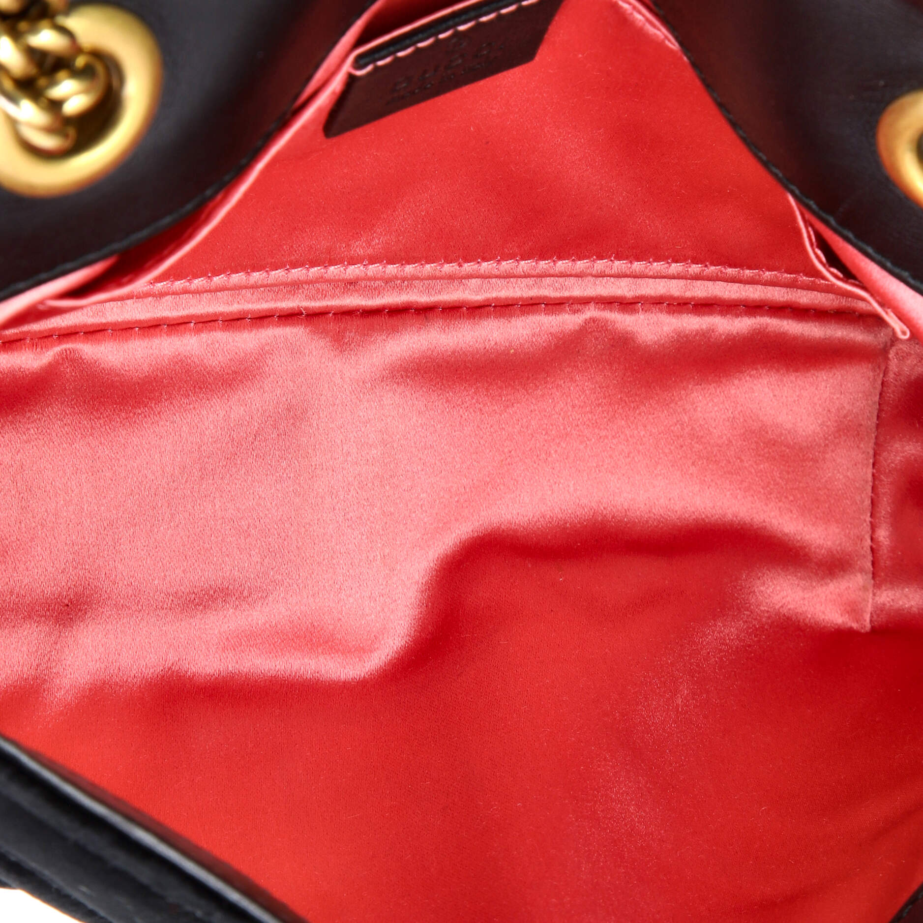 Gucci GG Marmont Flap Bag Matelasse Velvet Mini