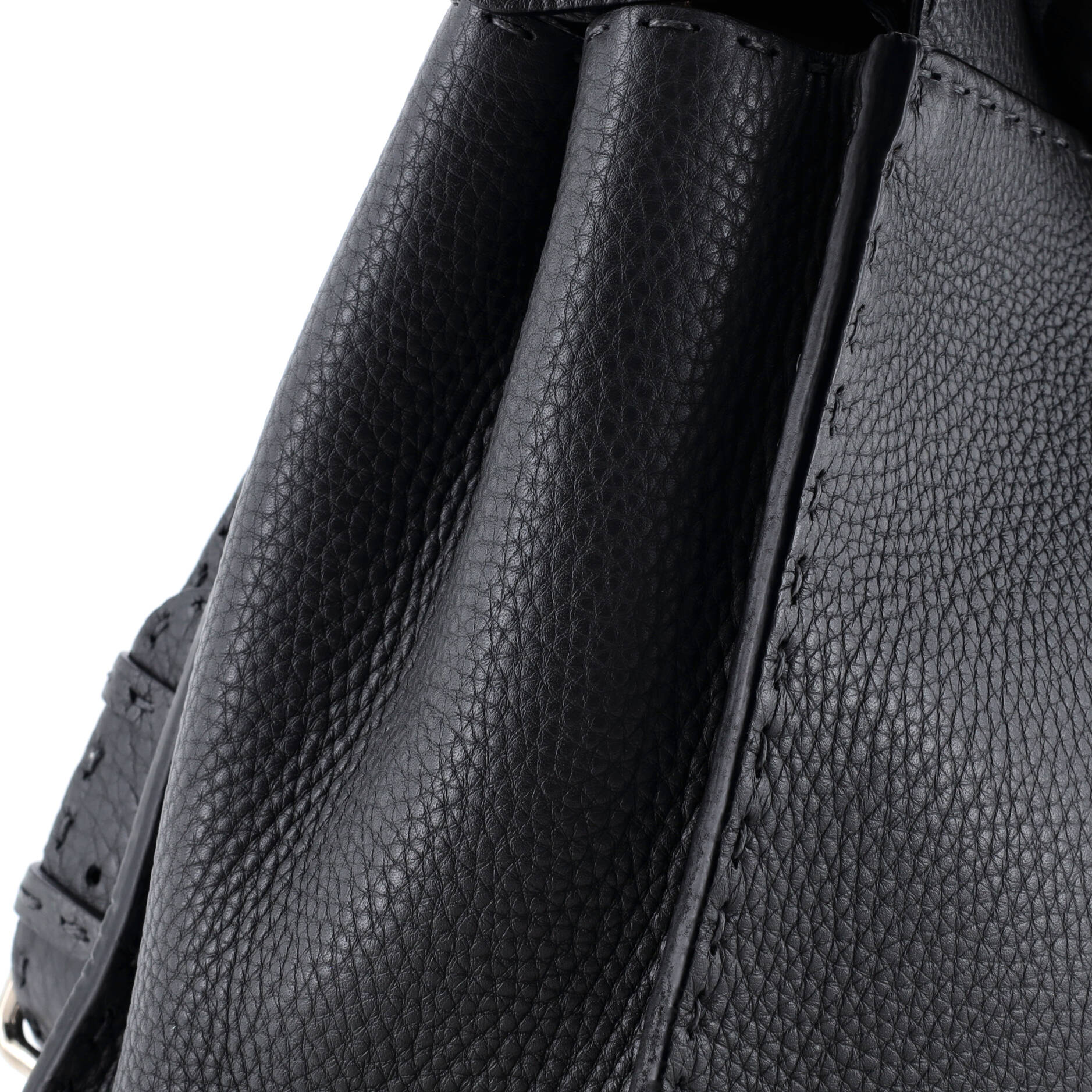 Fendi Selleria Peekaboo Bag Leather Medium
