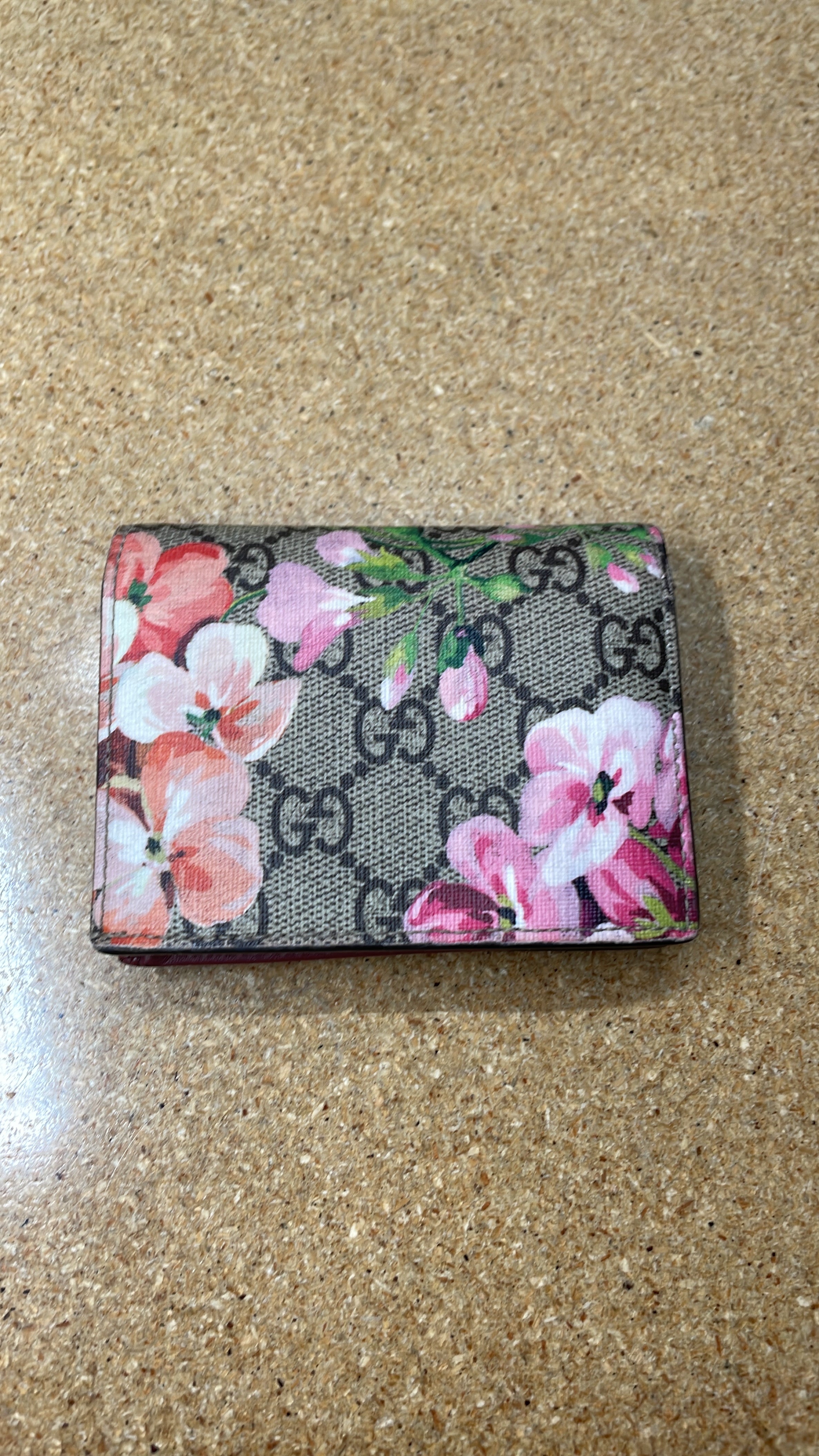 Gucci Flap Card Case Blooms Print GG Coated Canvas