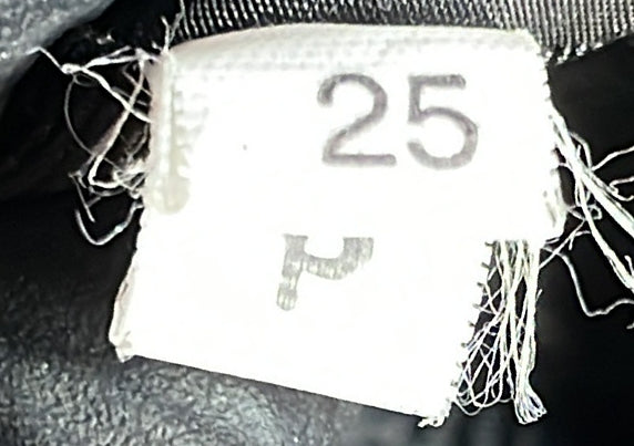 Prada Re-Edition 2005 Shoulder Bag Tessuto Small