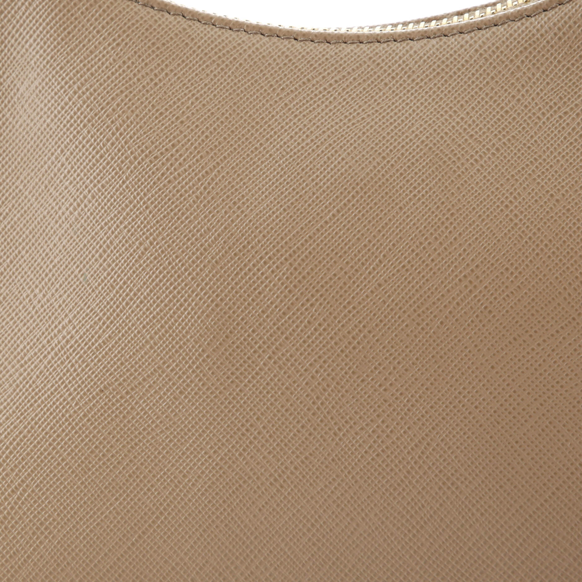 Prada Re-Edition 2005 Shoulder Bag Saffiano Leather Small