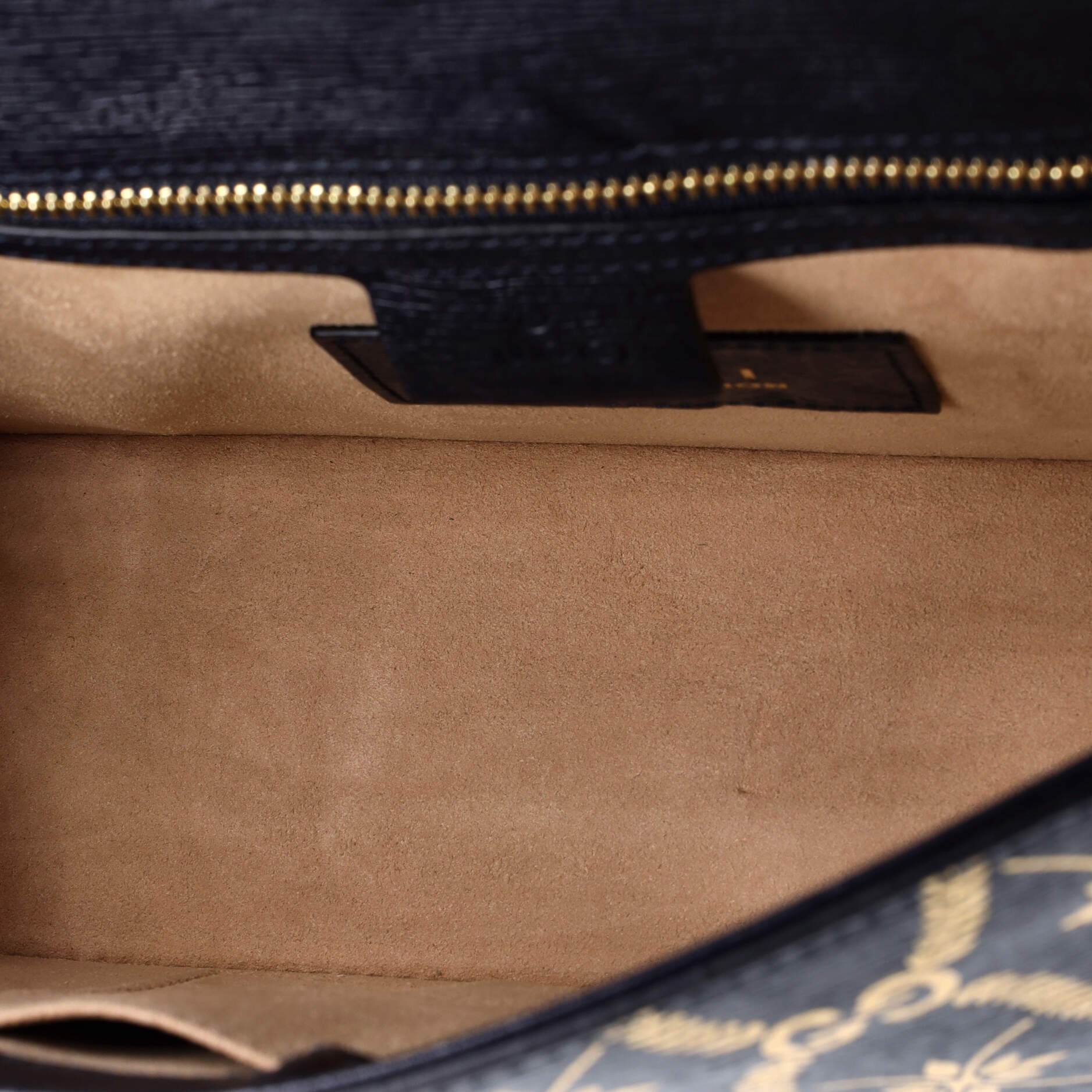 Gucci Sylvie Shoulder Bag Printed Leather Small