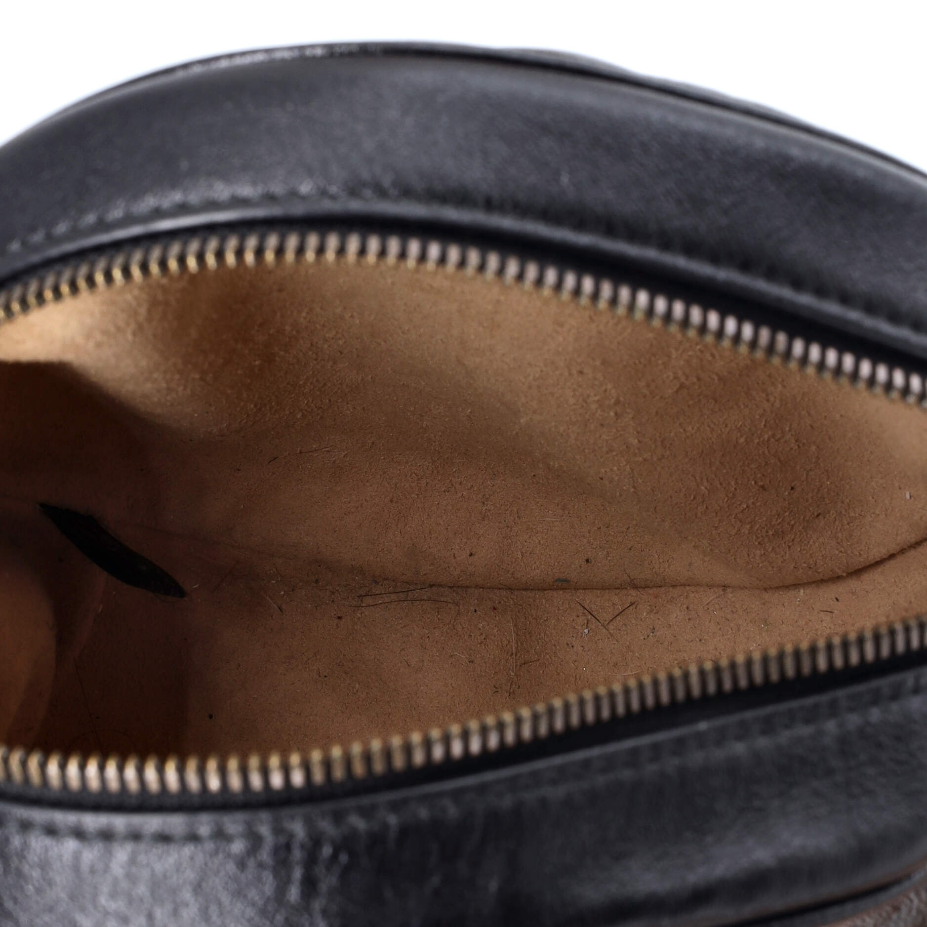 Gucci GG Marmont Round Shoulder Bag Matelasse Leather Mini
