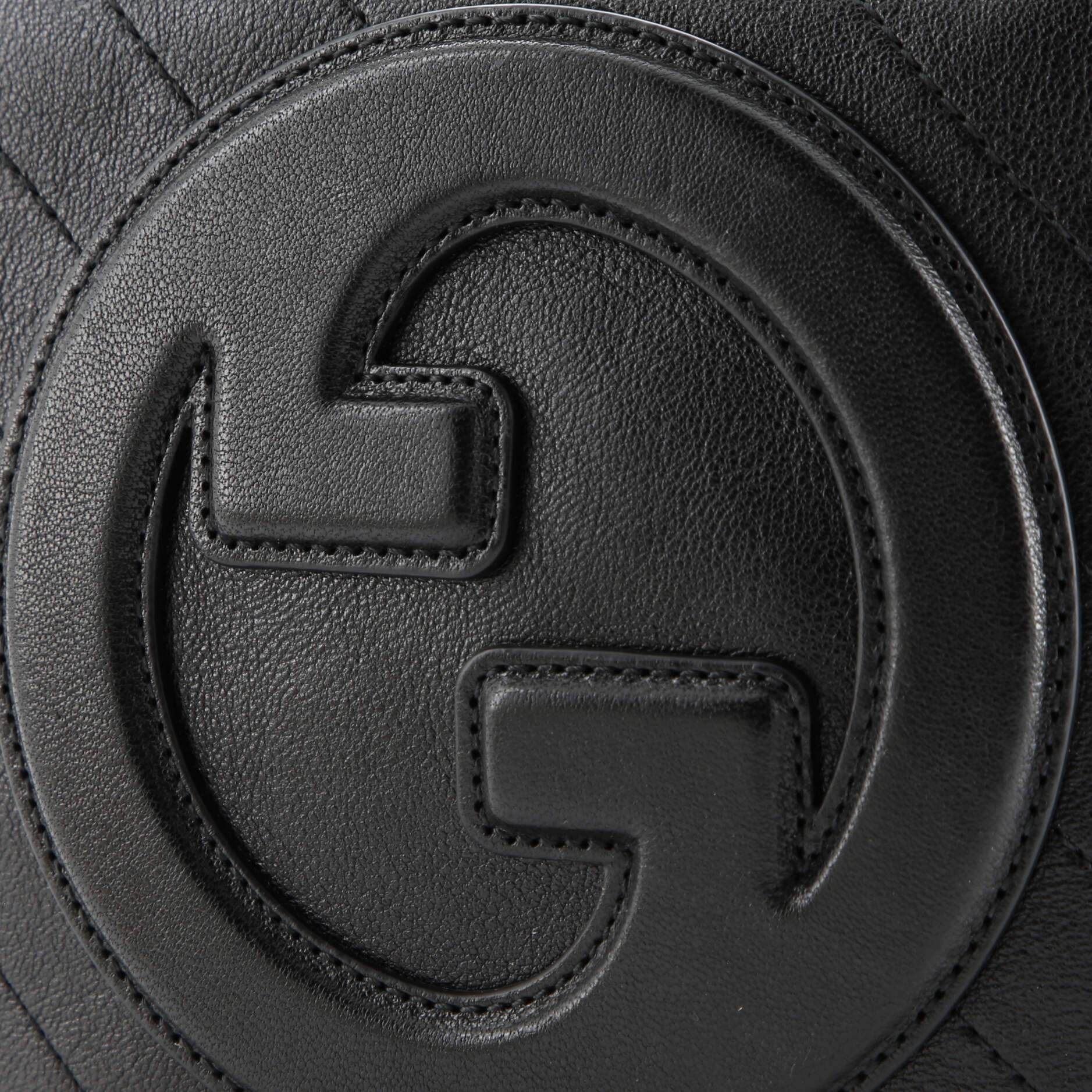 Gucci Blondie NM Top Handle Shoulder Bag Diagonal Quilted Leather