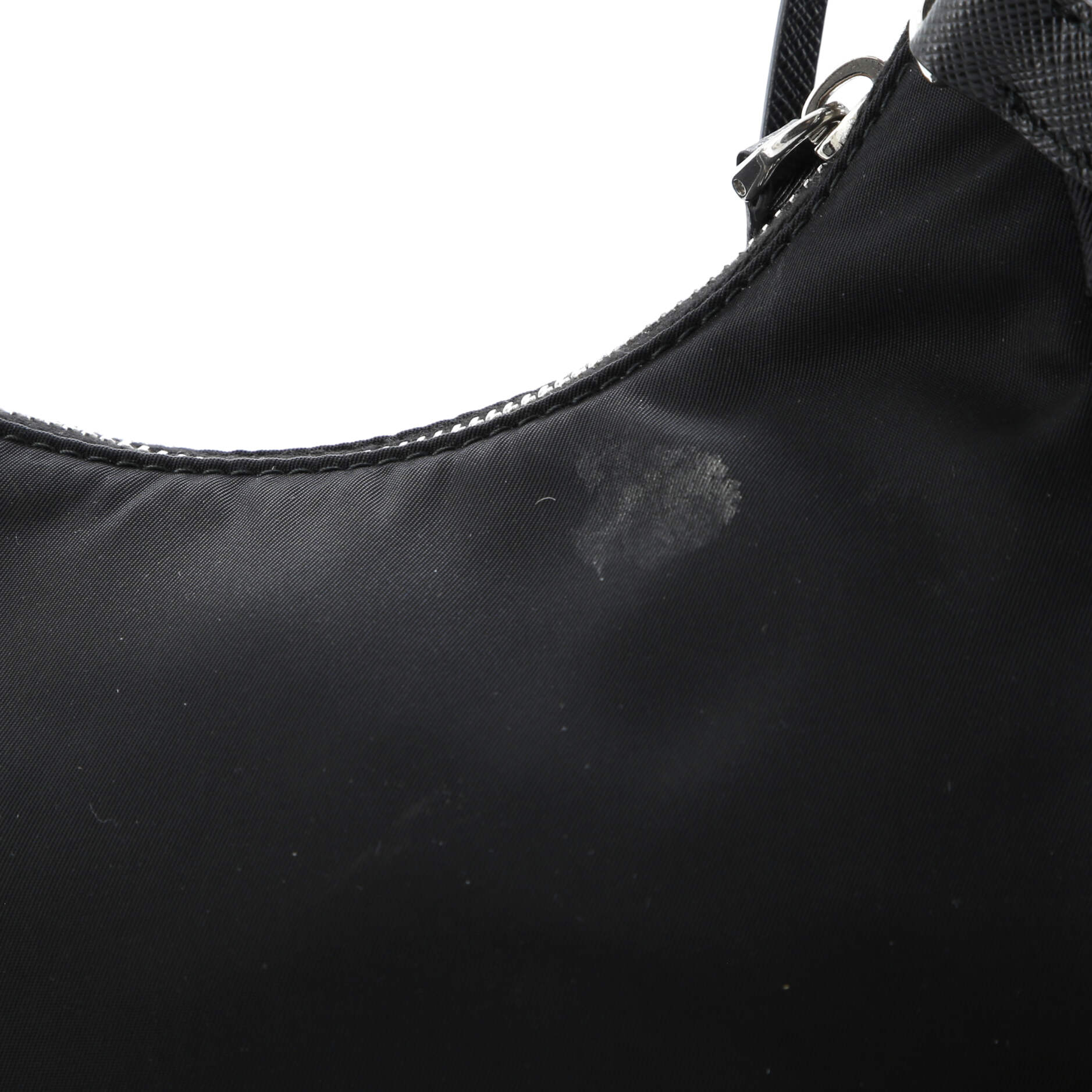 Prada Re-Edition 2005 Shoulder Bag Tessuto Small