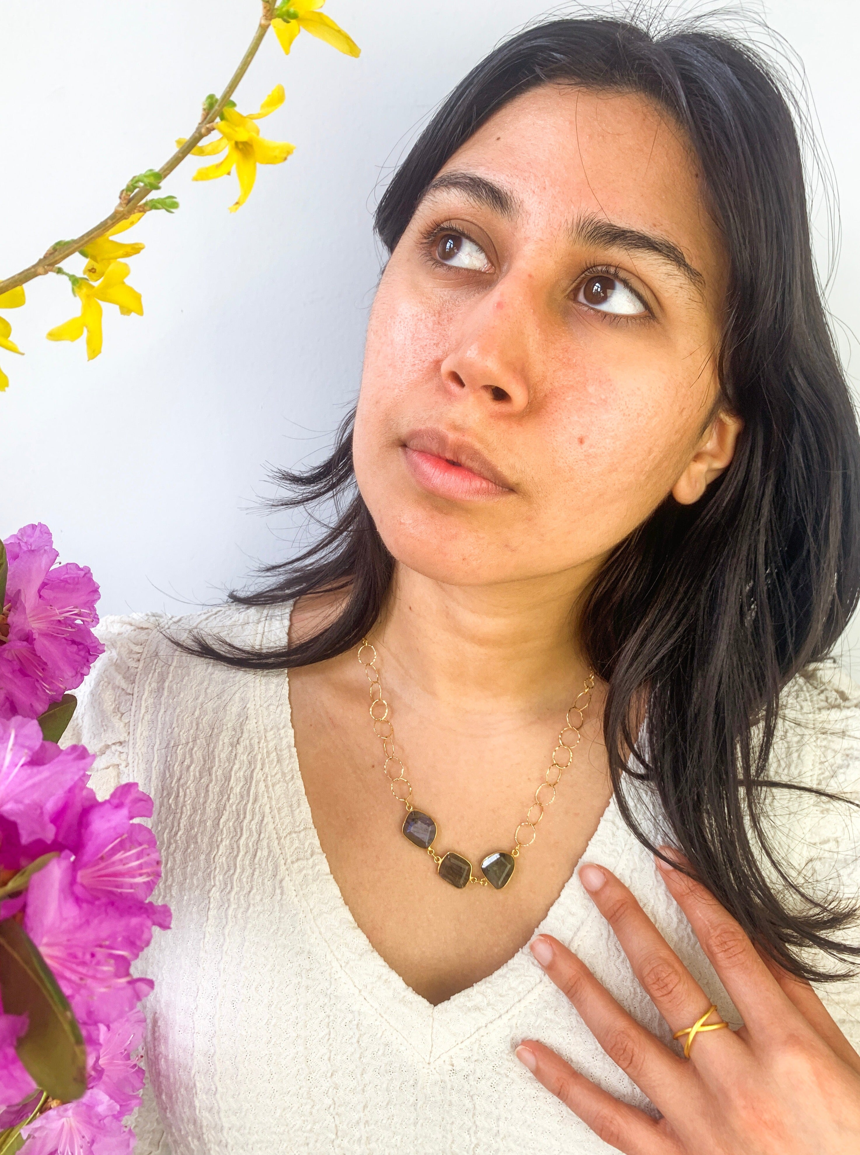 Labradorite Pebble Magnetic Necklace