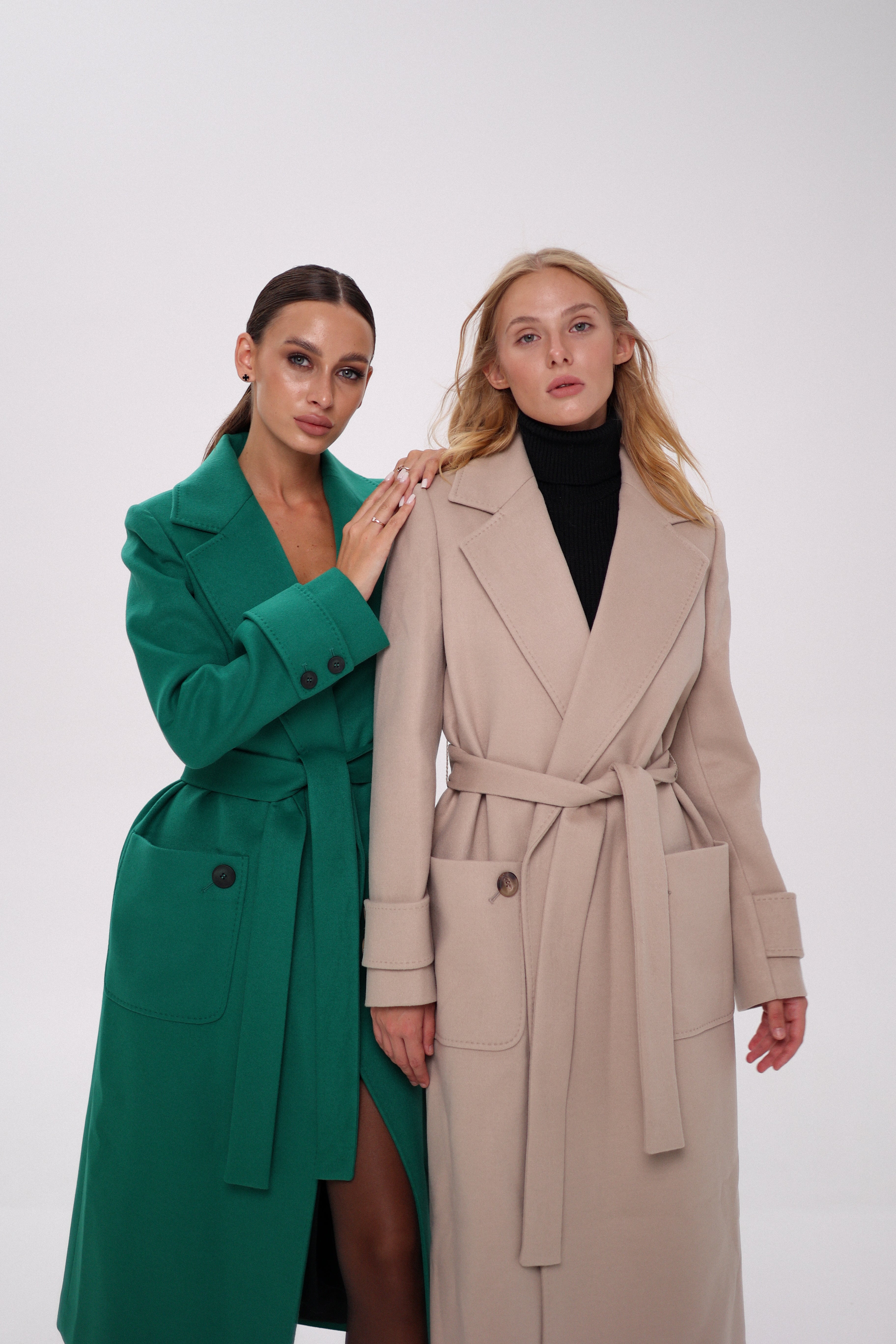 Eliza Classic Cashmere Wool Blend Overcoat in Nude