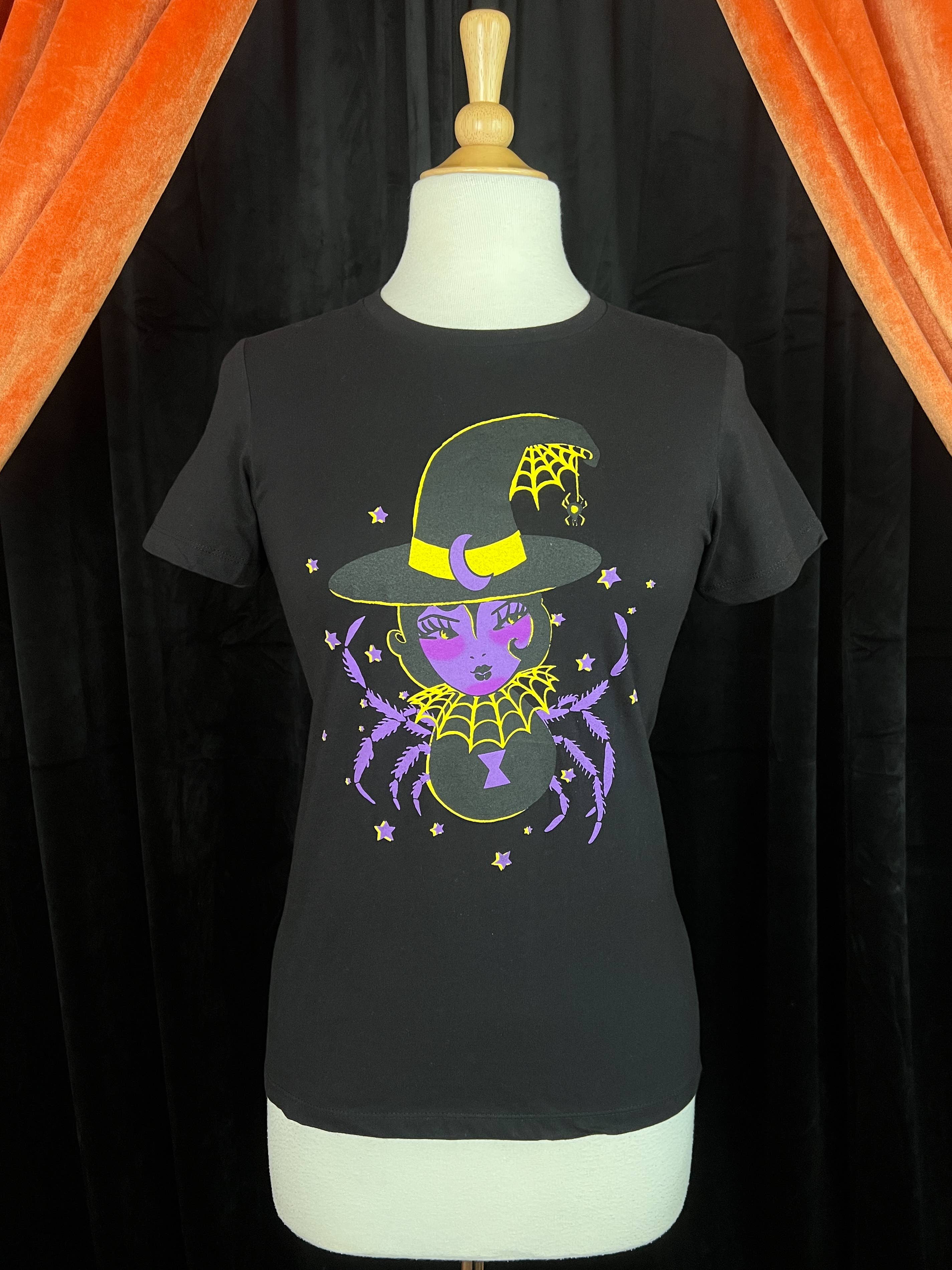 Spider Baby Fitted Graphic Tee in Black