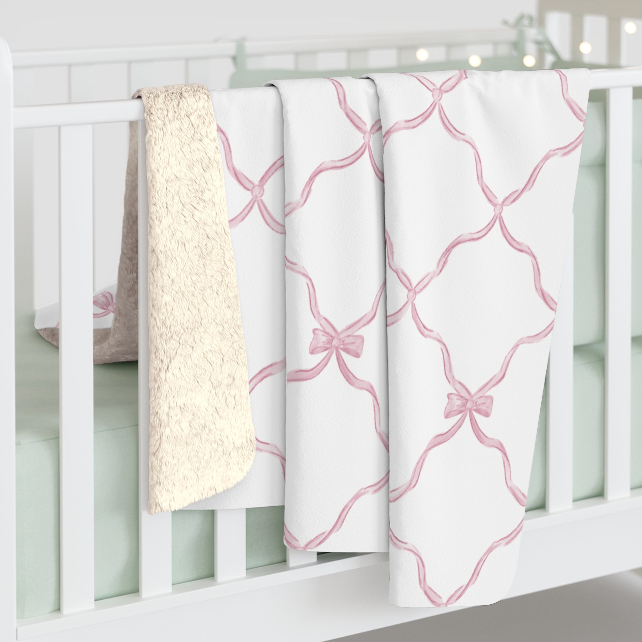 Three Bees Trellis Bow Cozy Sherpa Fleece Blanket - Pink