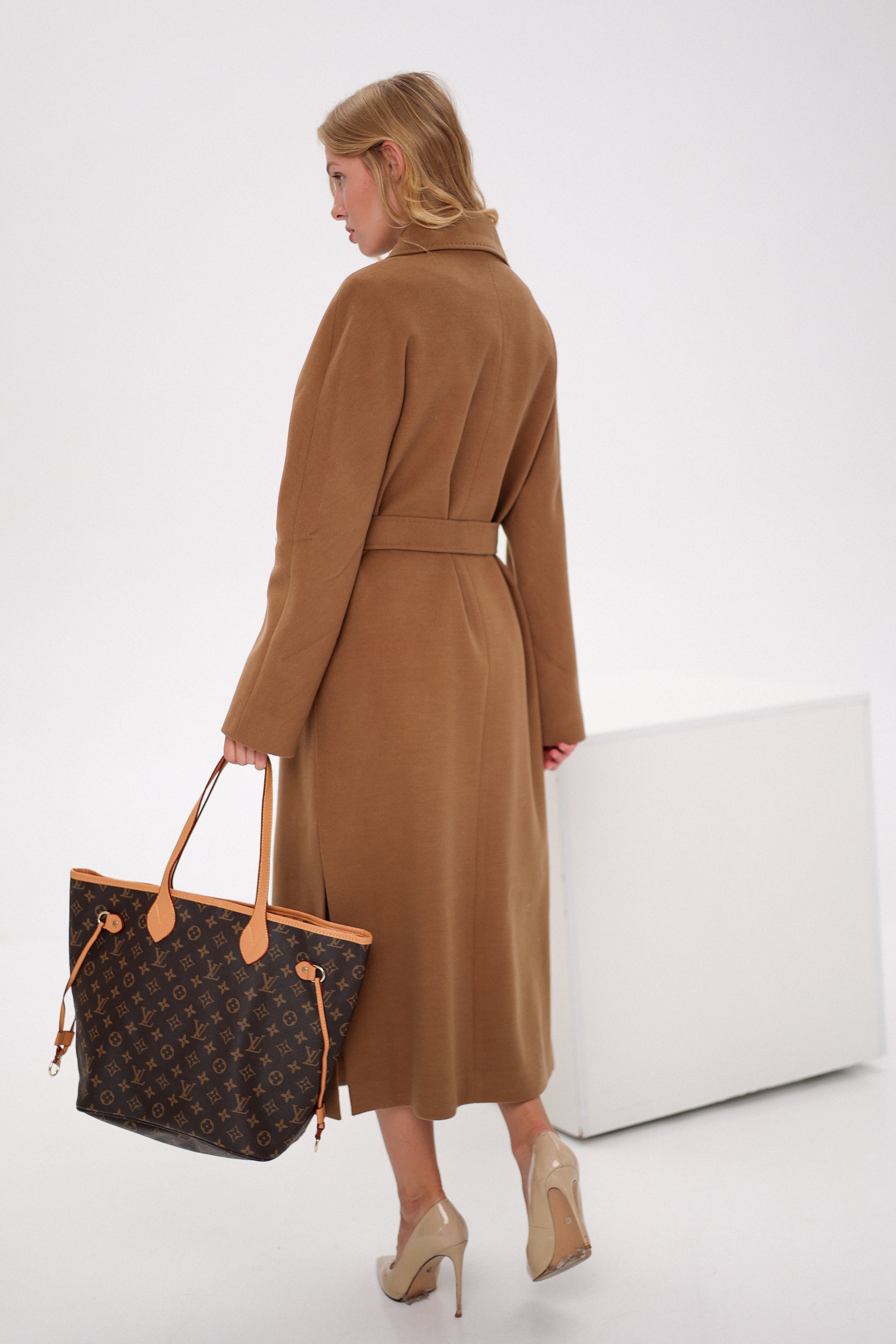Cambridge Comfort Wraparound Wool Cashmere Coat in Dark Camel