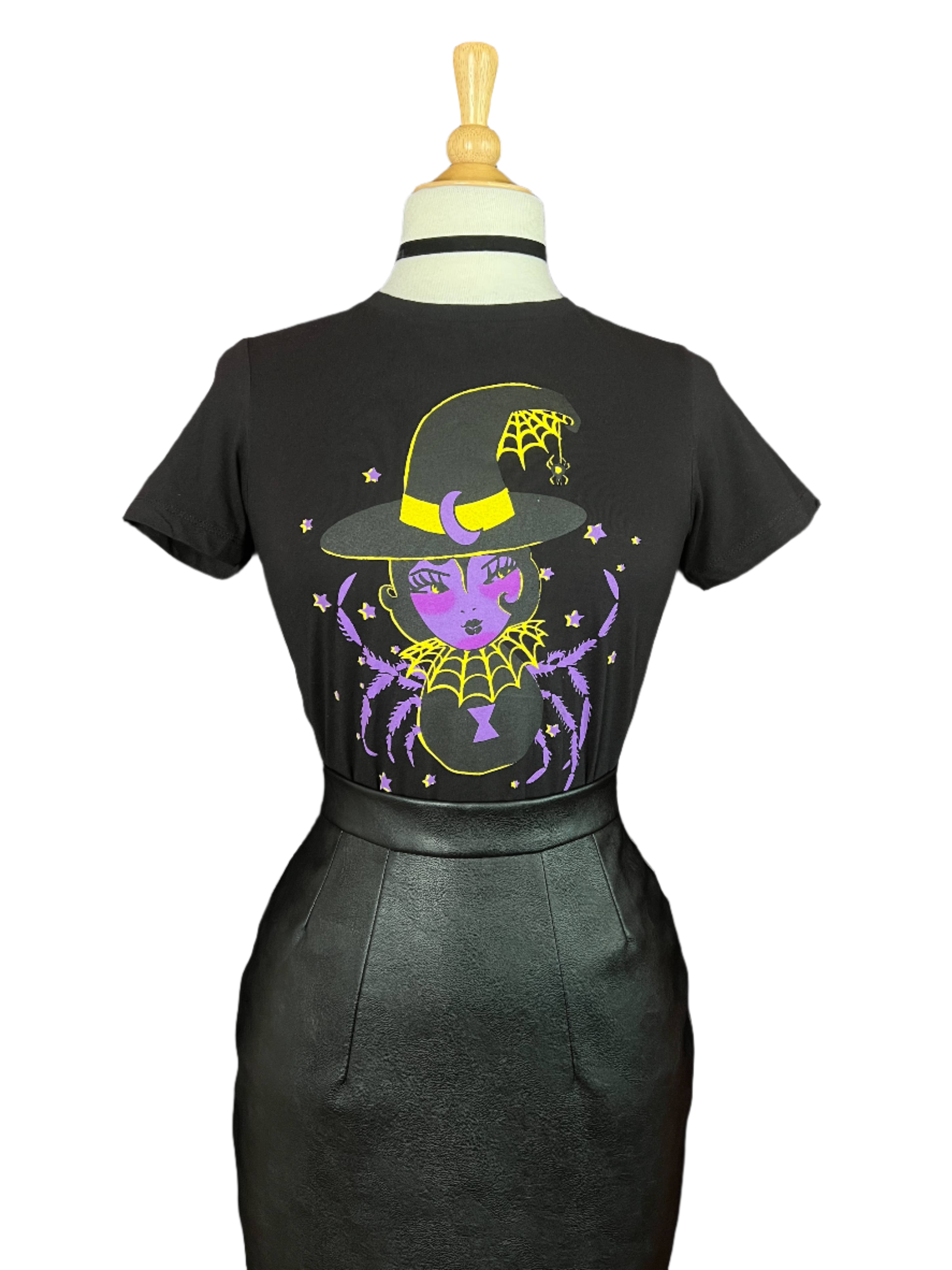 Spider Baby Fitted Graphic Tee in Black