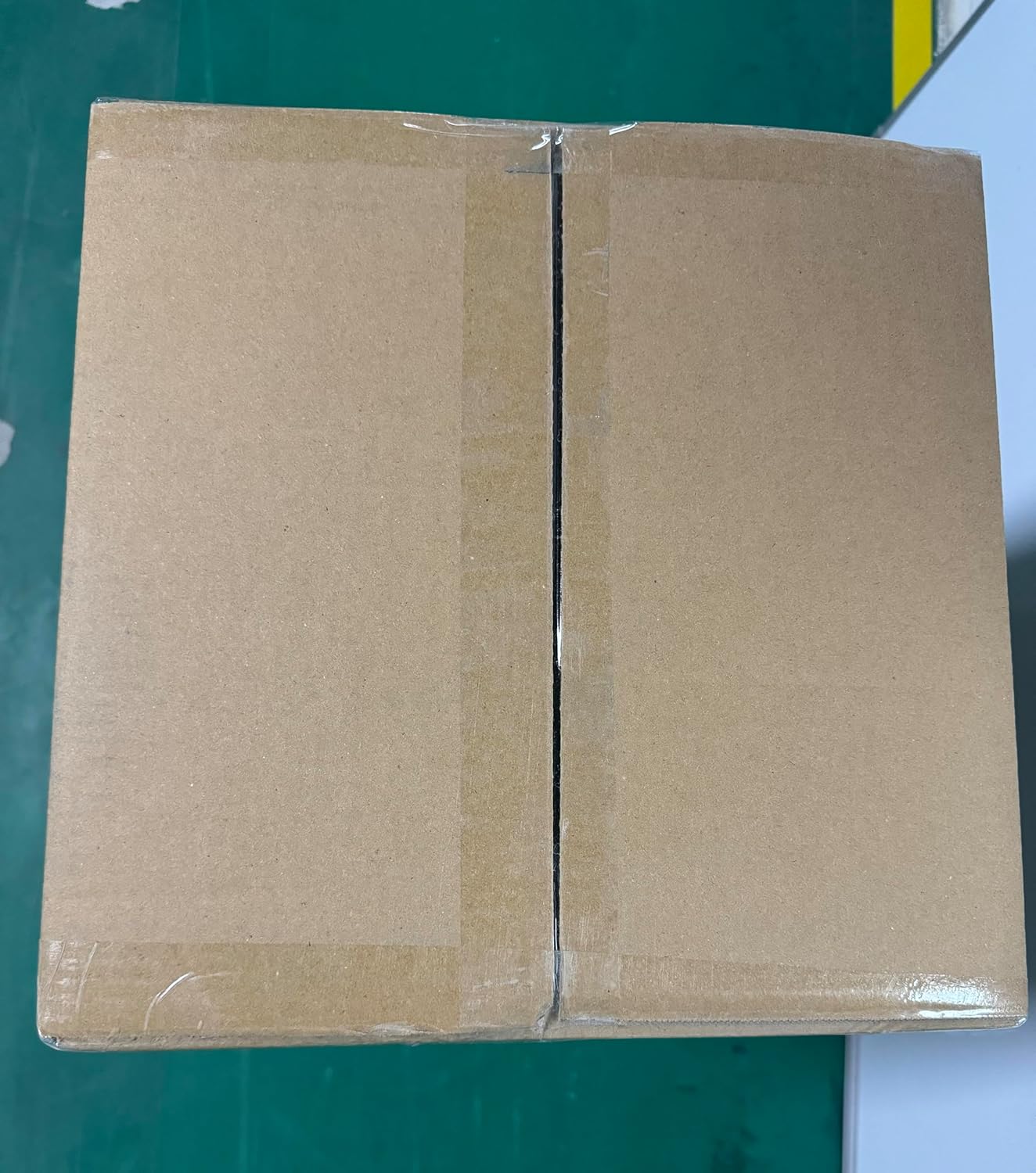 VEVOR Garage Tiles Interlocking, 12 x 12 x 0.53 inch 50 Pack Garage Floor Covering Tiles, Non-Slip Double-Sided Texture Garage Flooring Tiles, for Garages, Basements, Repair Shops, Black