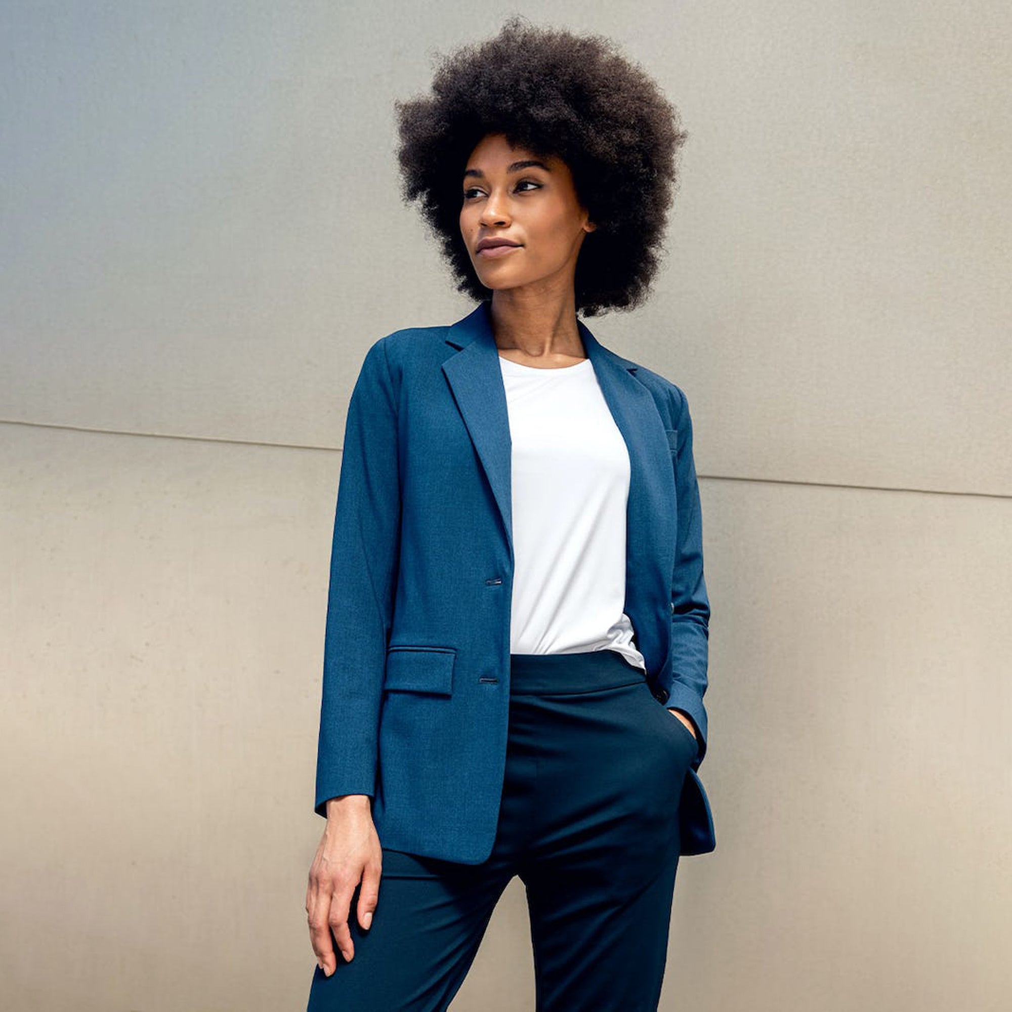 Women's Velocity Boyfriend Blazer Blue Size 10 by Steals