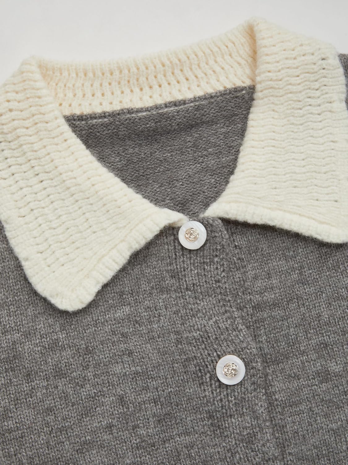 CIDER Cardigans for Women Trendy Knit Collar Button Up Contrasting Binding Regular Fit Crew Neck Cardigan