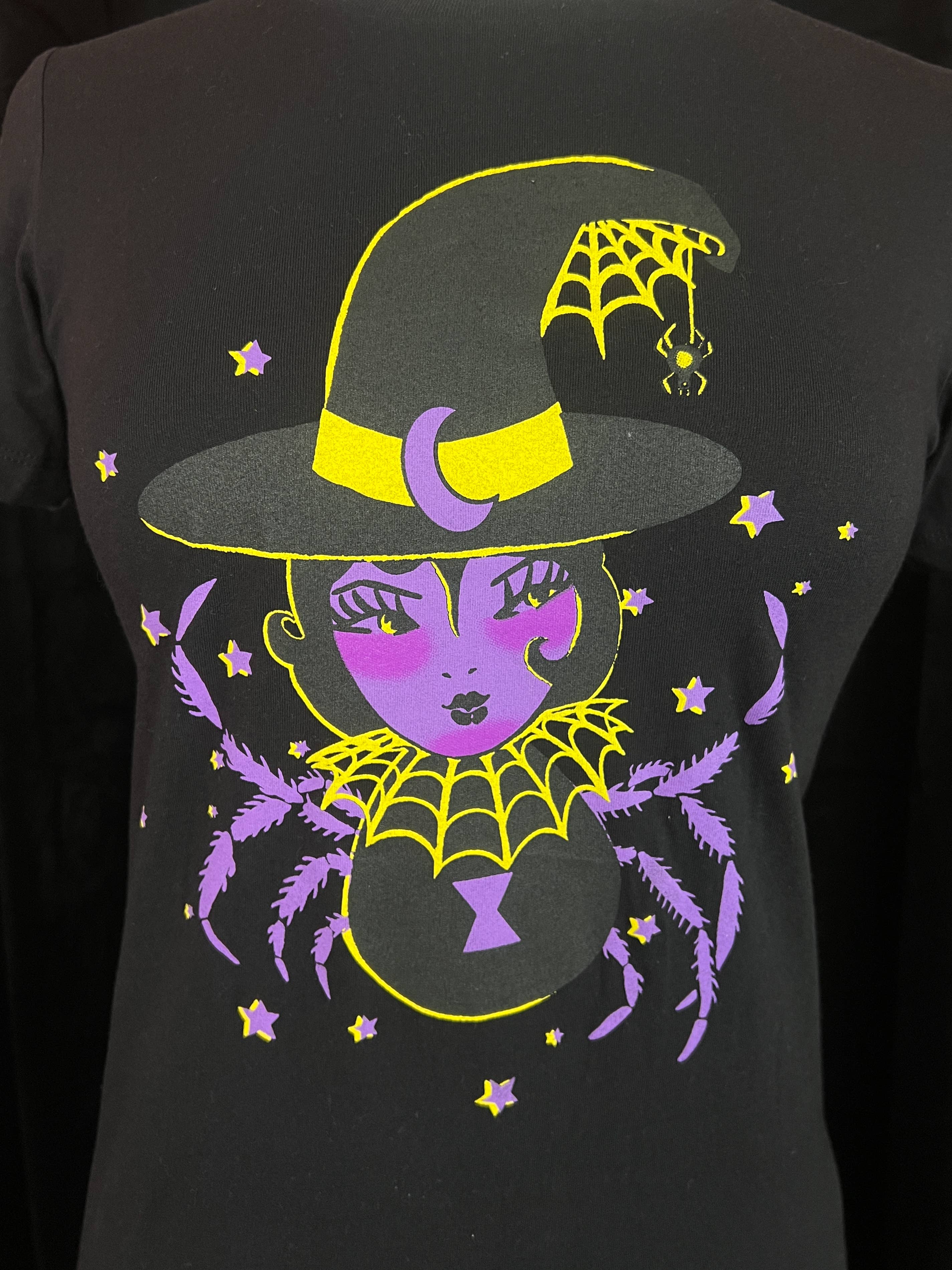 Spider Baby Fitted Graphic Tee in Black