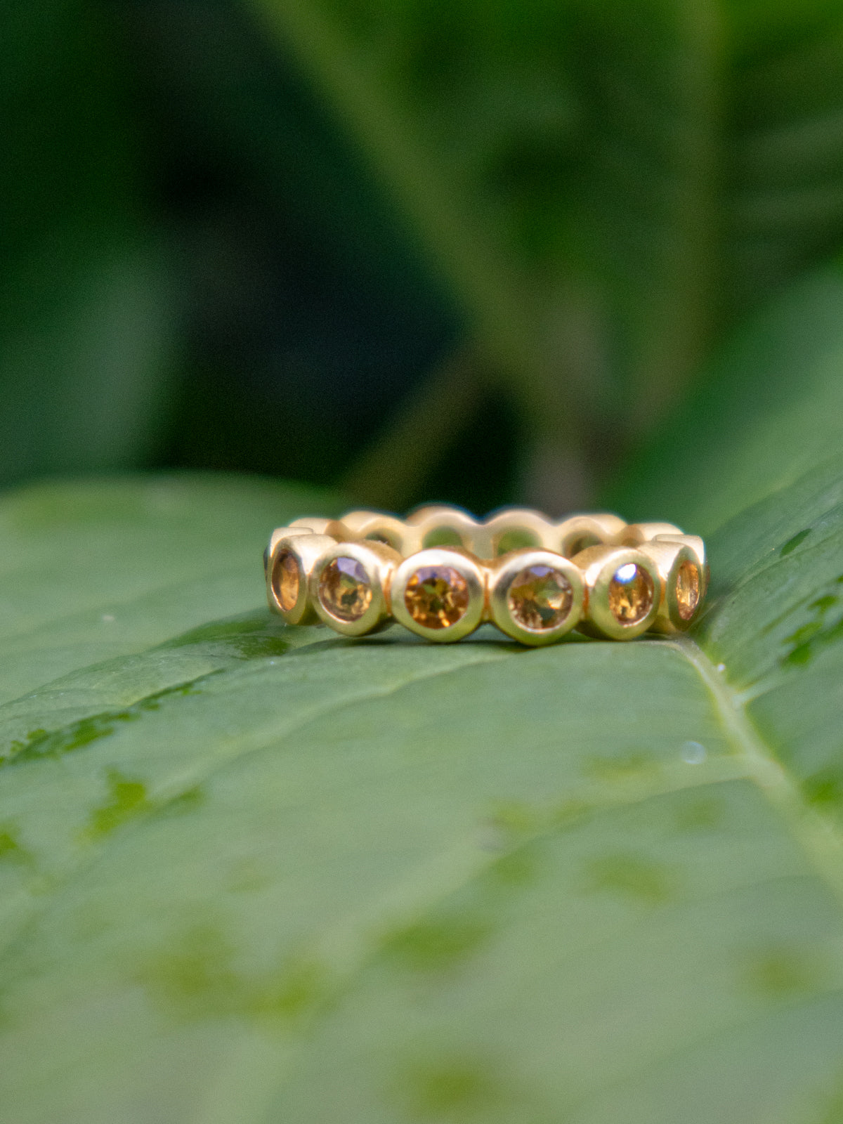 Aria Infinity Band Ring