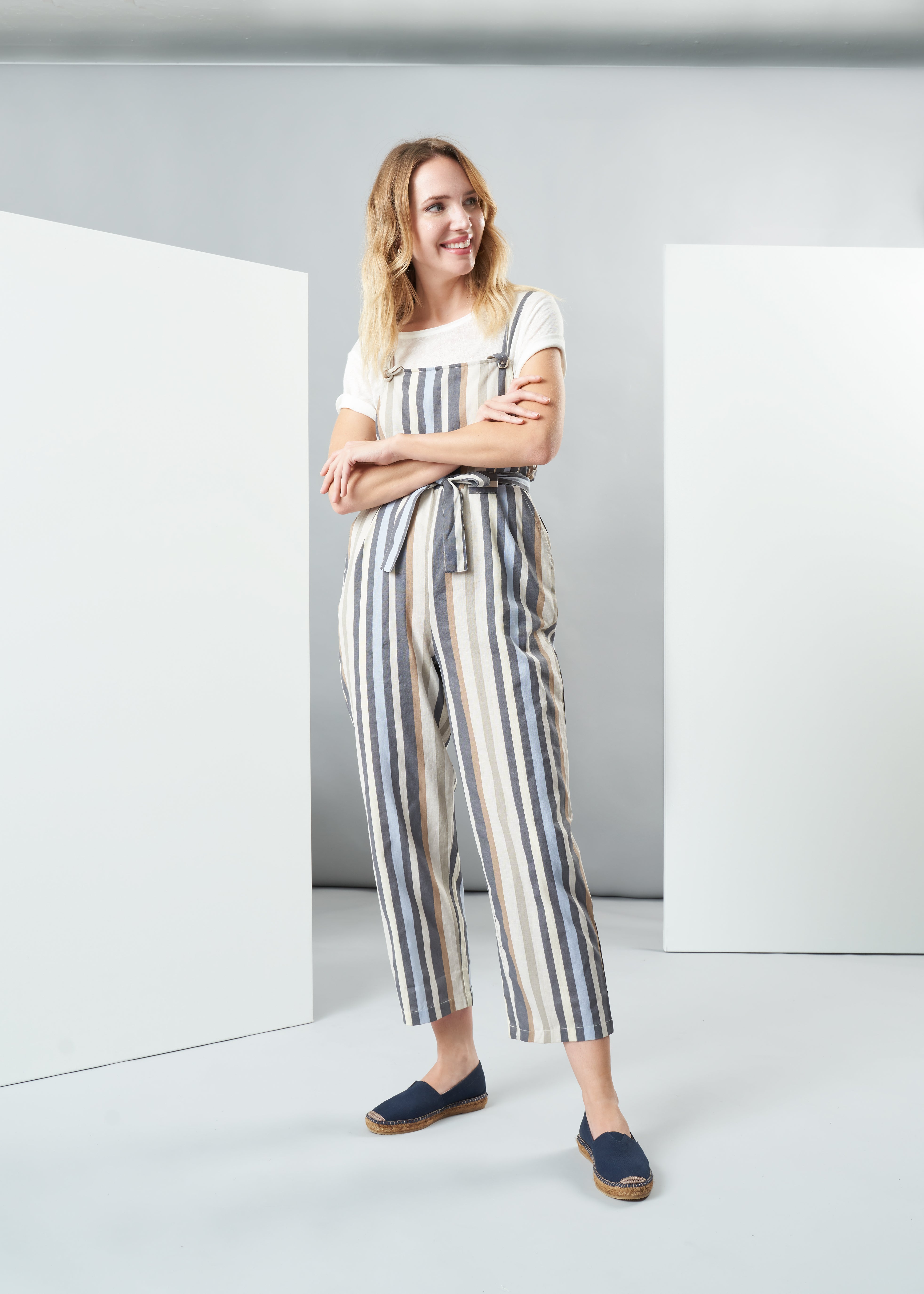 Barceloneta Navy Blue Canvas Slip On Women Espadrille Flats Outfit