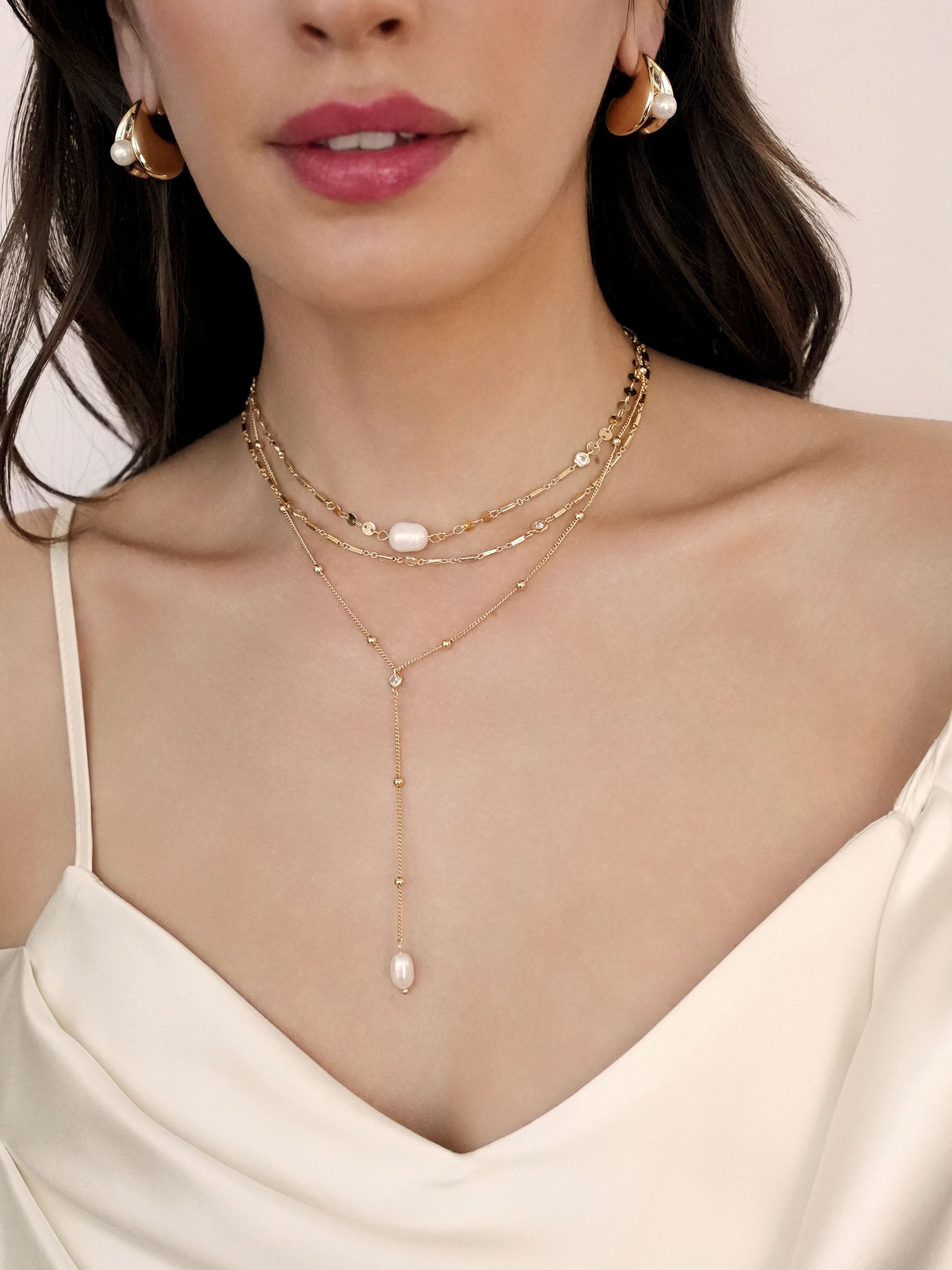 Forever Falling Pearl Lariat