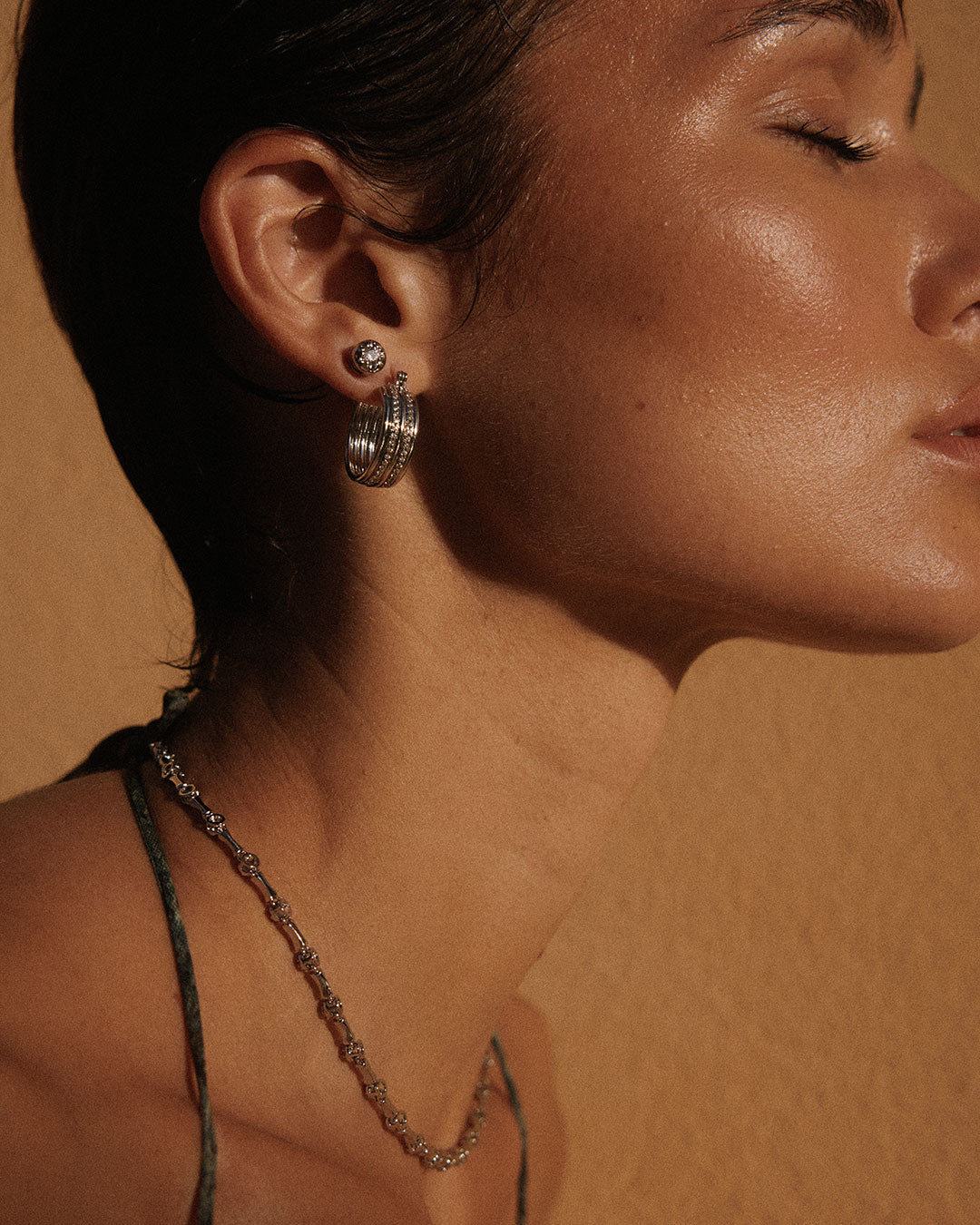 The Ridged Positano Hoops