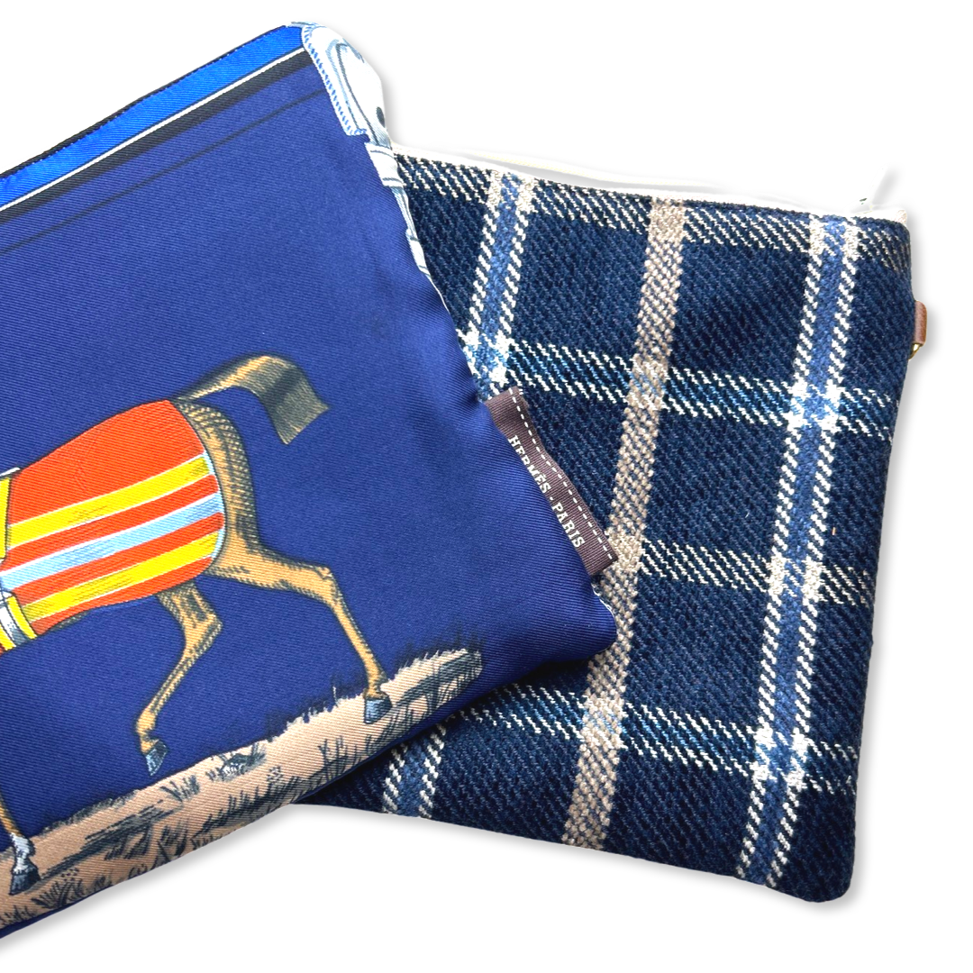 Couvertures et Tenues du Jour Blue Vintage Scarf Crossbody Bag