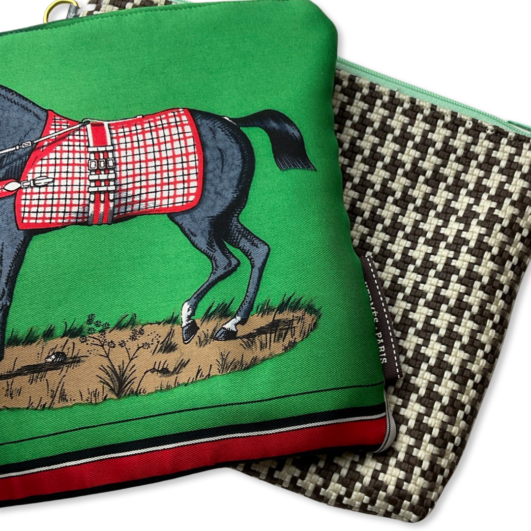 Couvertures et Tenues du Jour Green Vintage Scarf Crossbody Bag