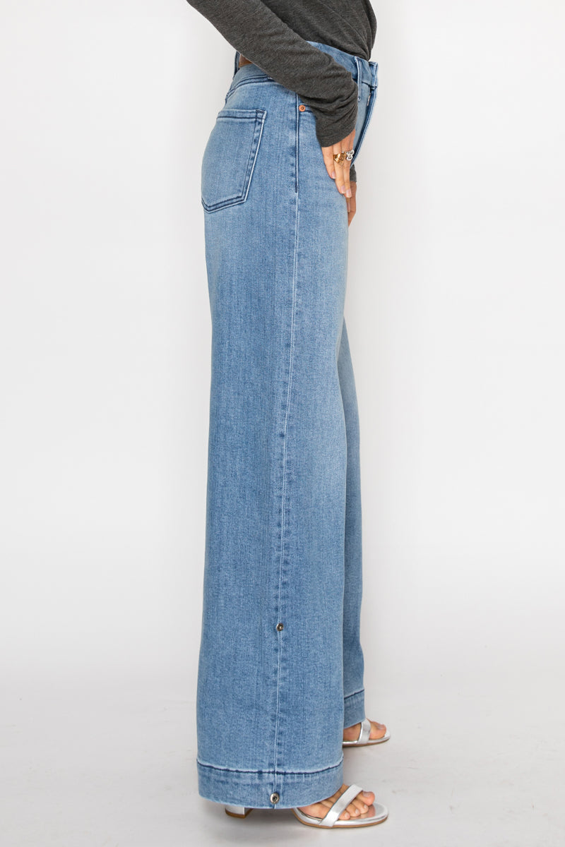 TUMMY CONTROL HIGH RISE A-WIDE JEANS