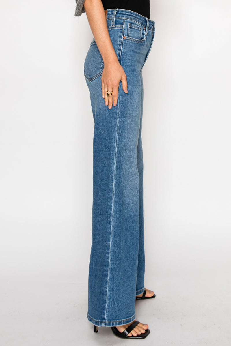 TUMMY CONTROL RELAXED HIGH RISE PALAZZO JEANS *Signature*