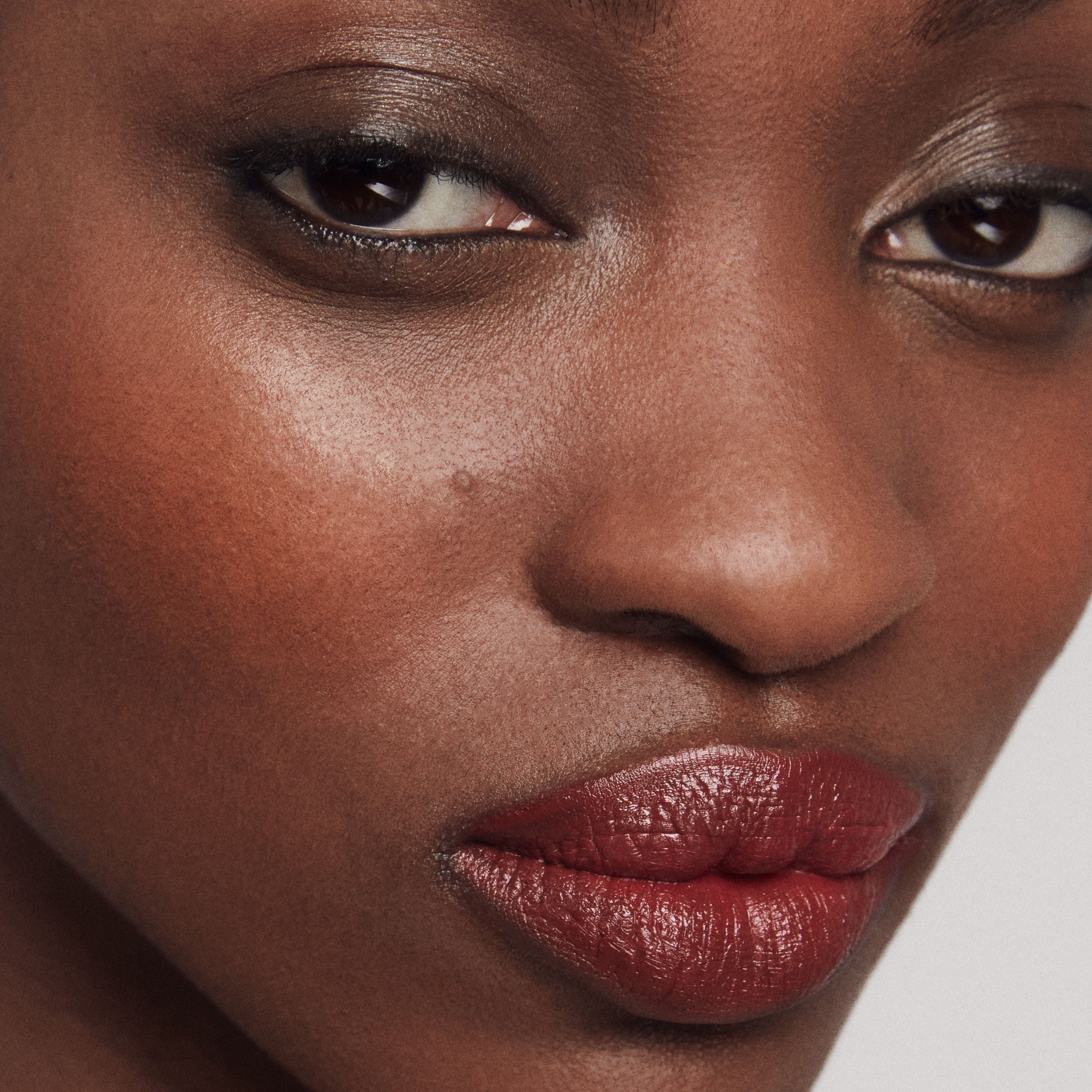 Lipstick--Effortless