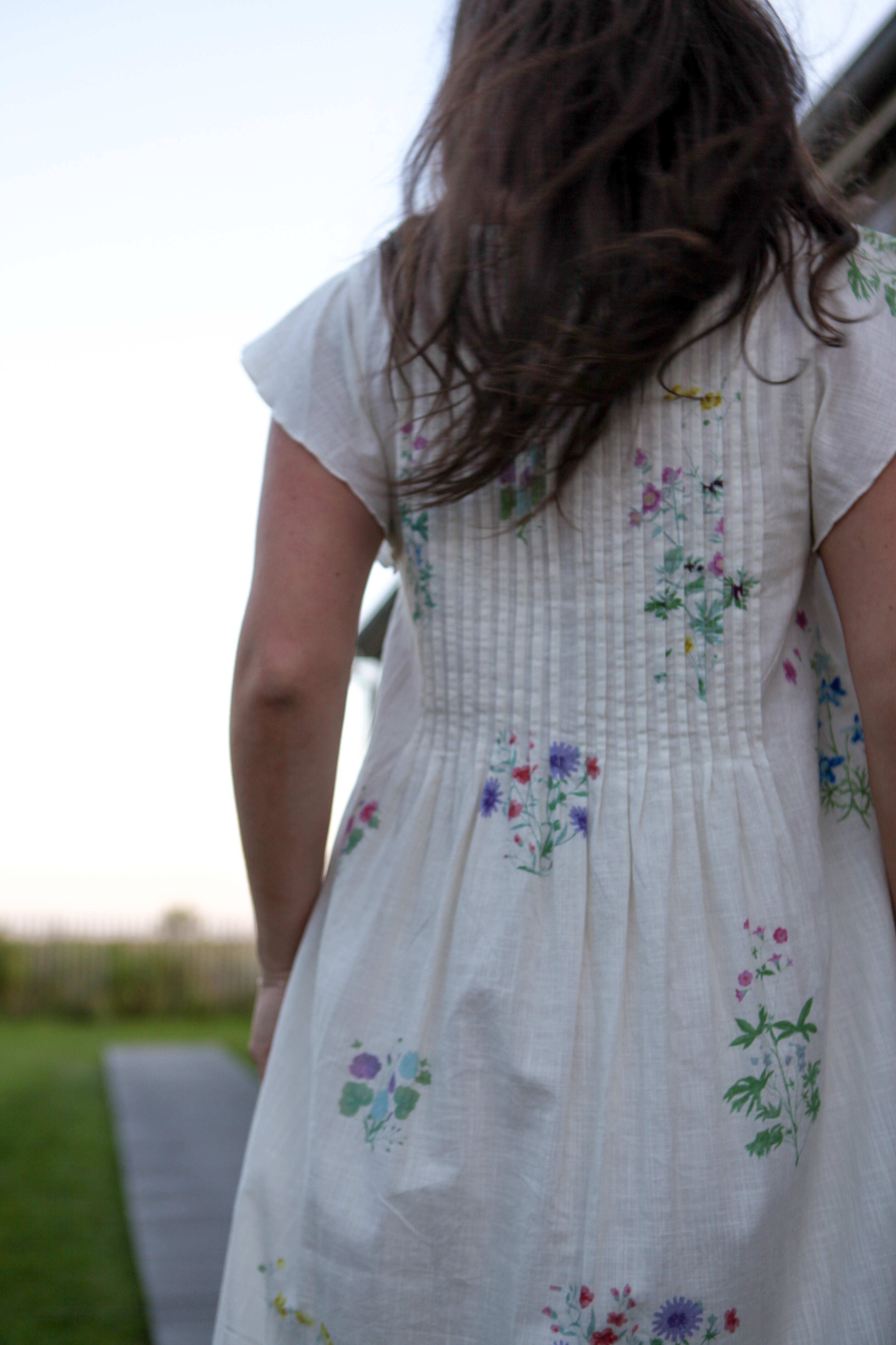 Doris Midi Dress in Cream Botanical