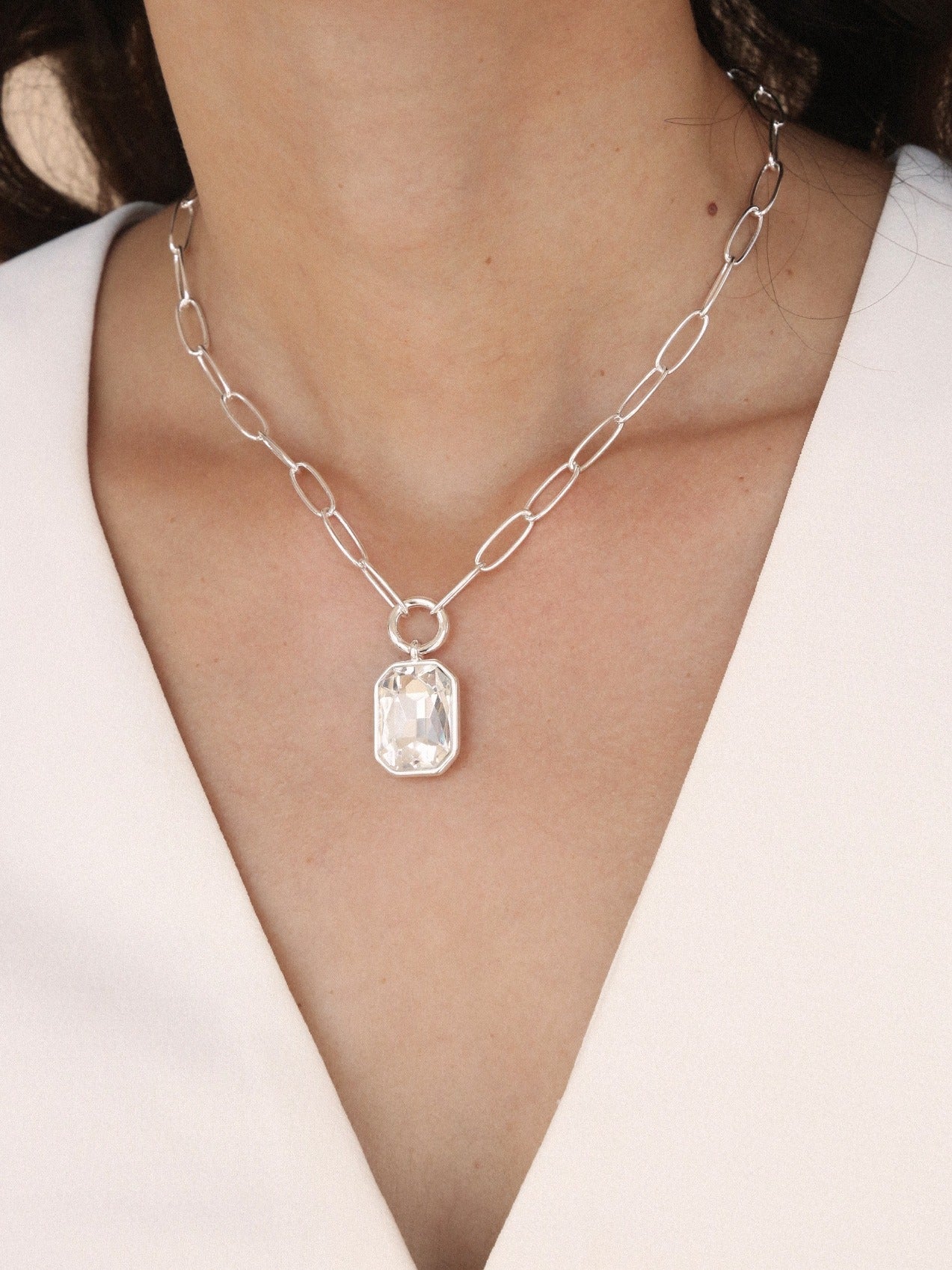 Deco Pendant Necklace