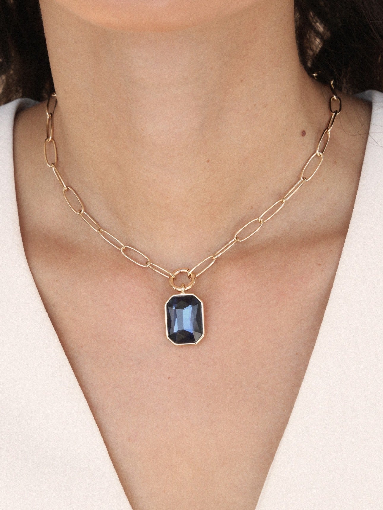 Deco Pendant Necklace