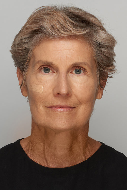 FLAWLESS IRL SKIN PERFECTING FOUNDATION