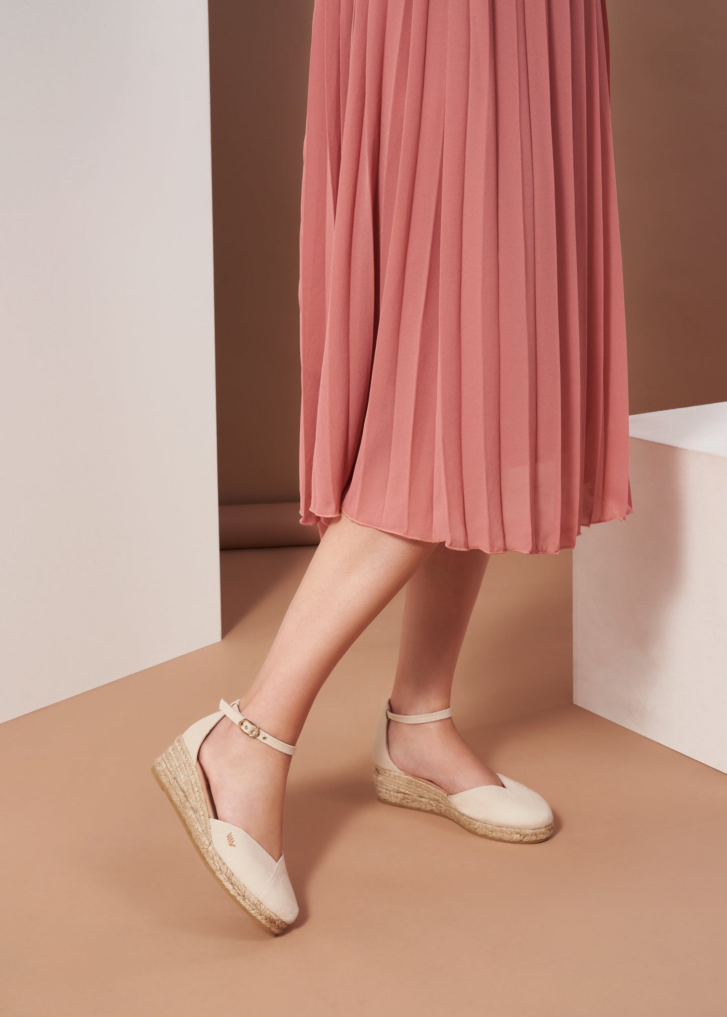 Formiga Beige Canvas Ankle Strap Women Espadrille Wedges Legs