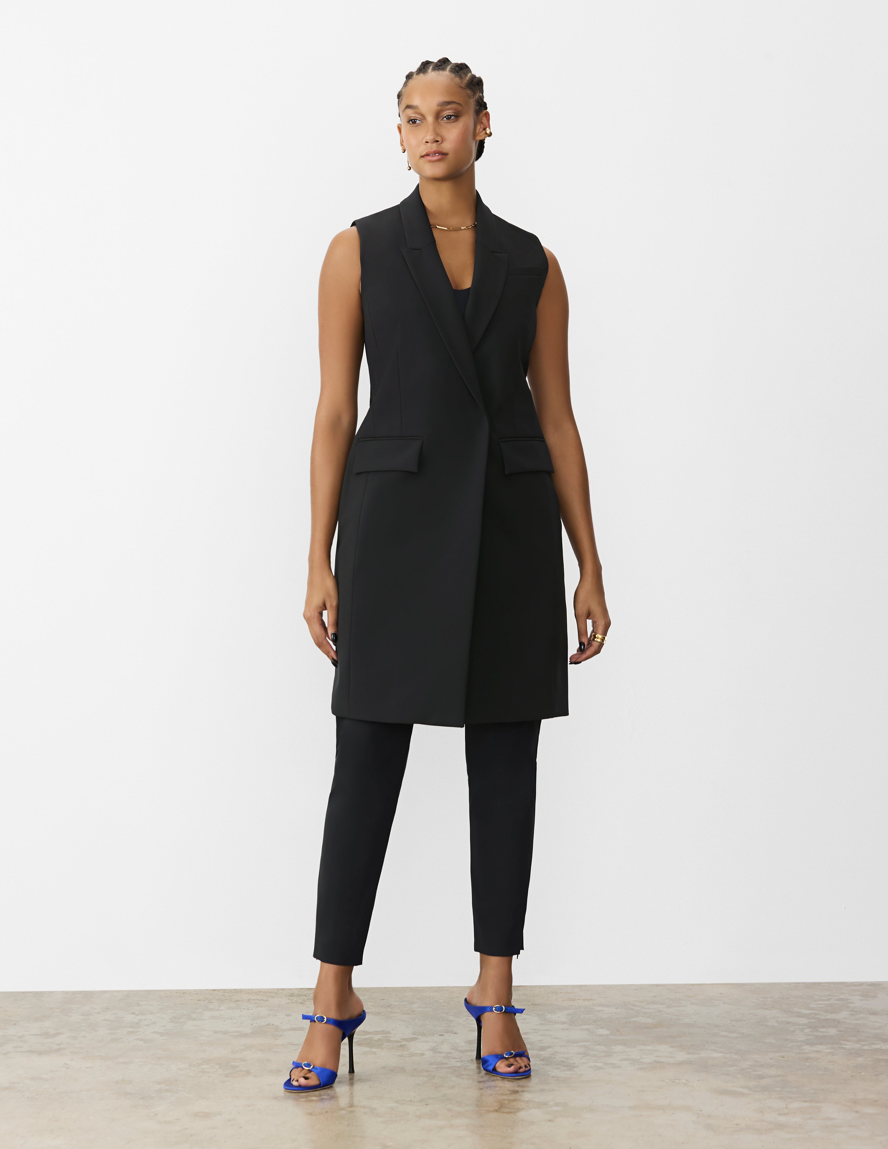 Black sleeveless blazer