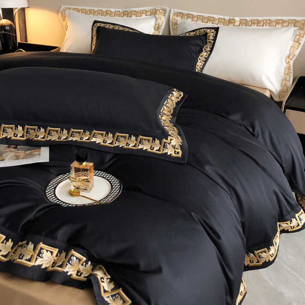 Gold Embroidery Egyptian Cotton Duvet Cover | 3CARATS