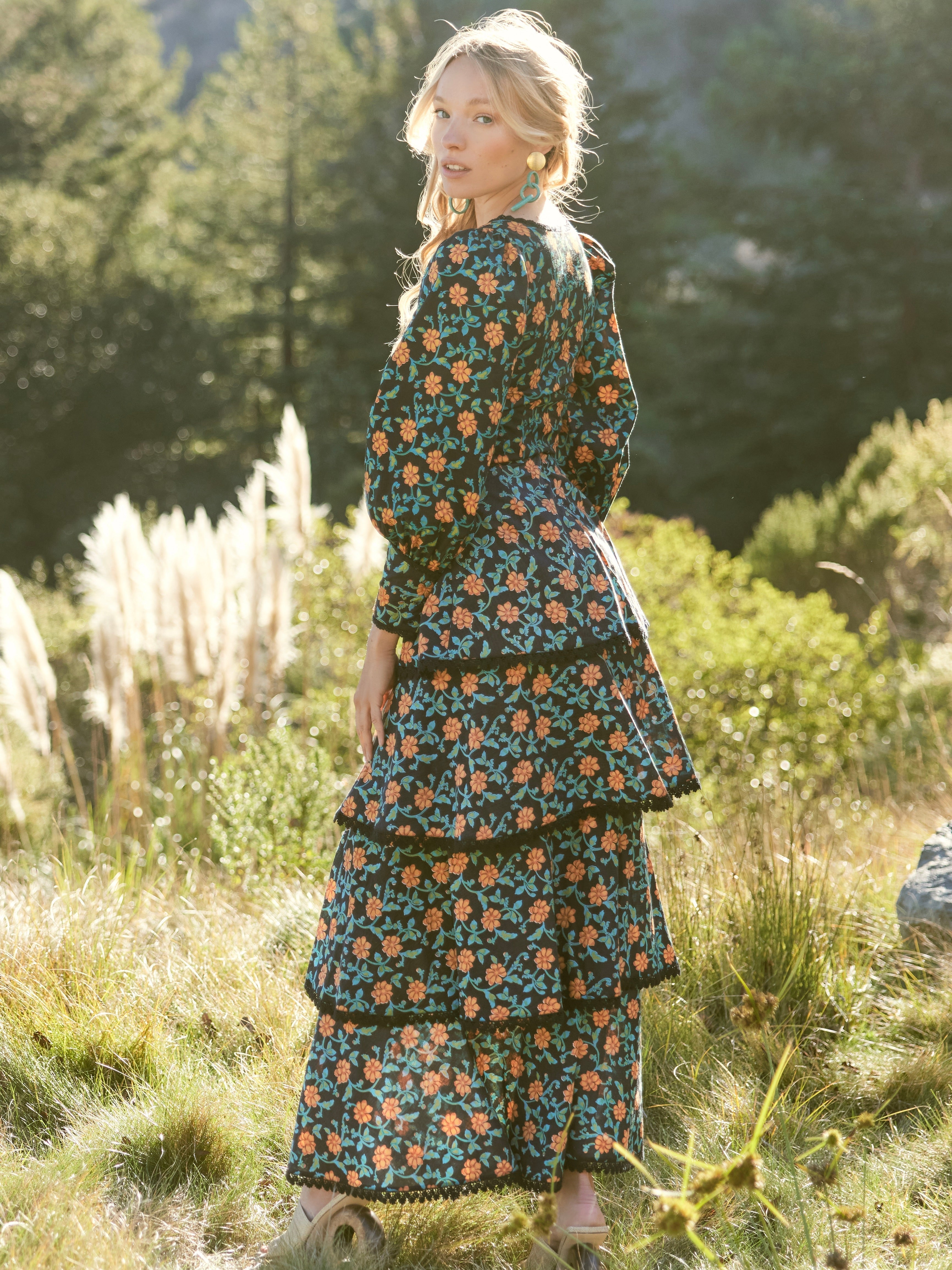 Victoria Embroidered Top - Faded Black/Bright Clementine & Moss Floral