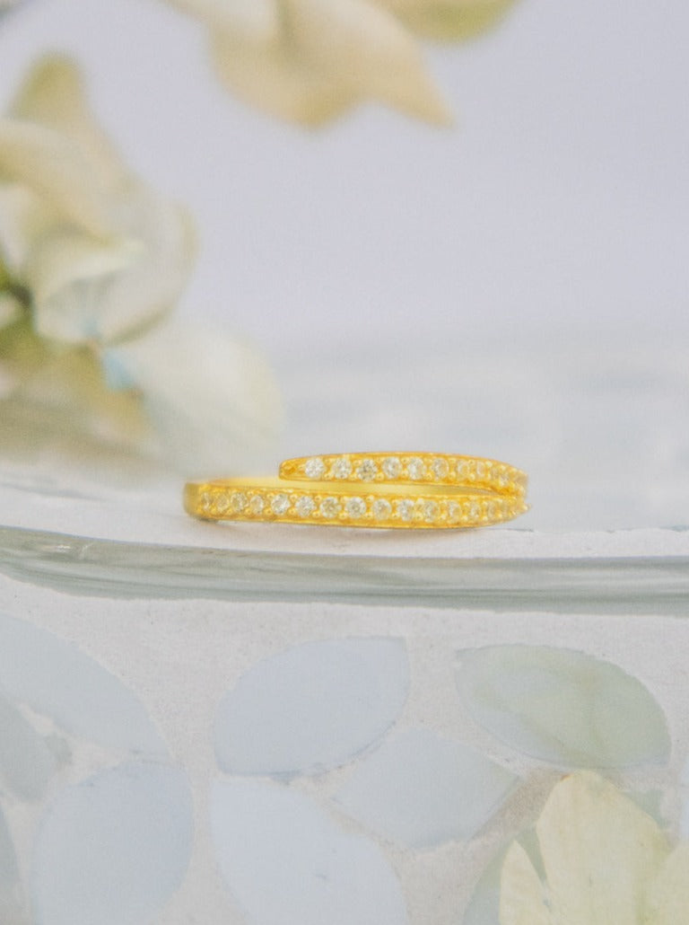 Serpentine Wrap Ring - Gold