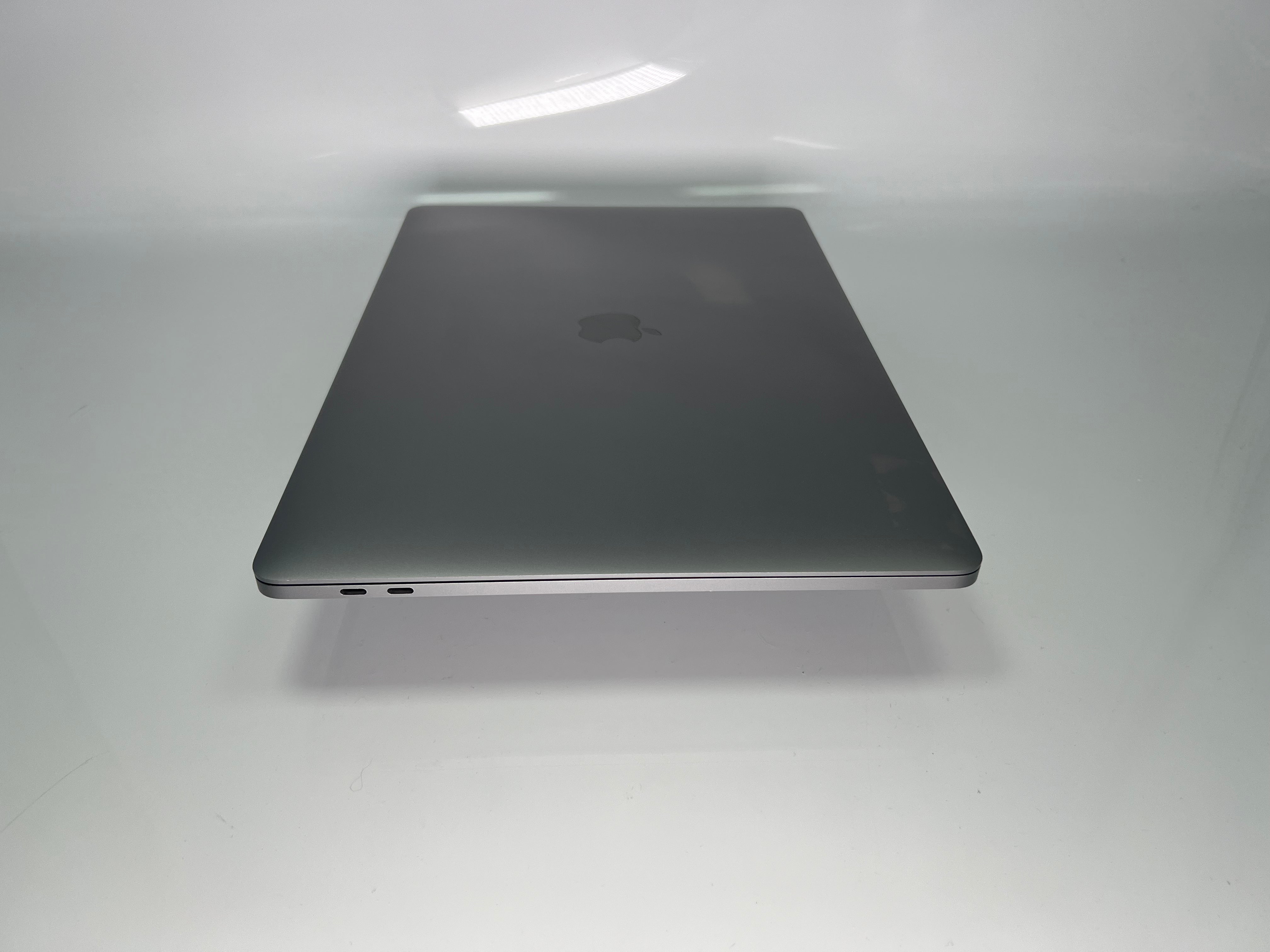 MacBook Pro (2019) 15-Inch - 2.3GHz Core i9 - 560X - 16GB RAM - 512GB SSD - Chinese Keyboard