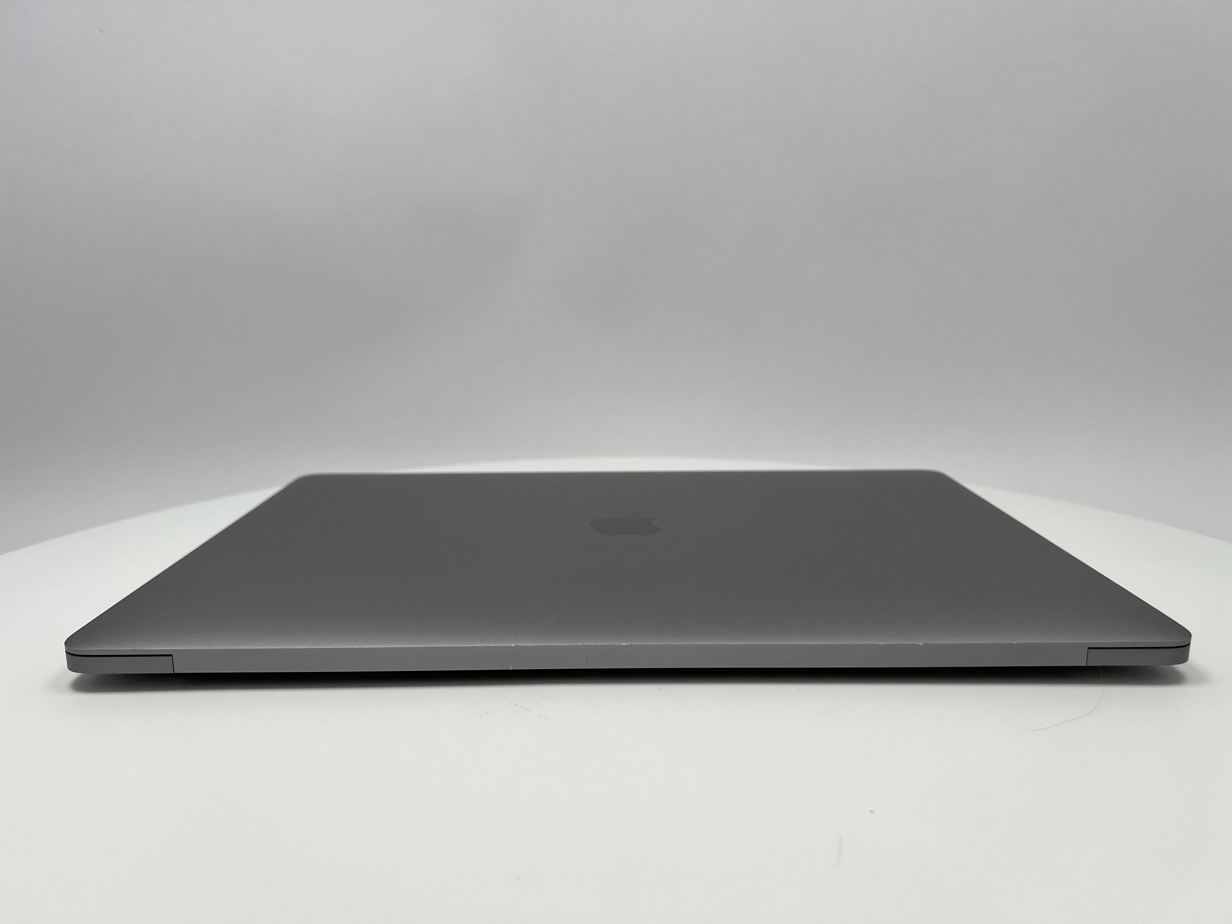 2018 Apple MacBook Pro 15-inch – i9 2.9GHz 32GB RAM 2TB SSD | Radeon Pro 560X