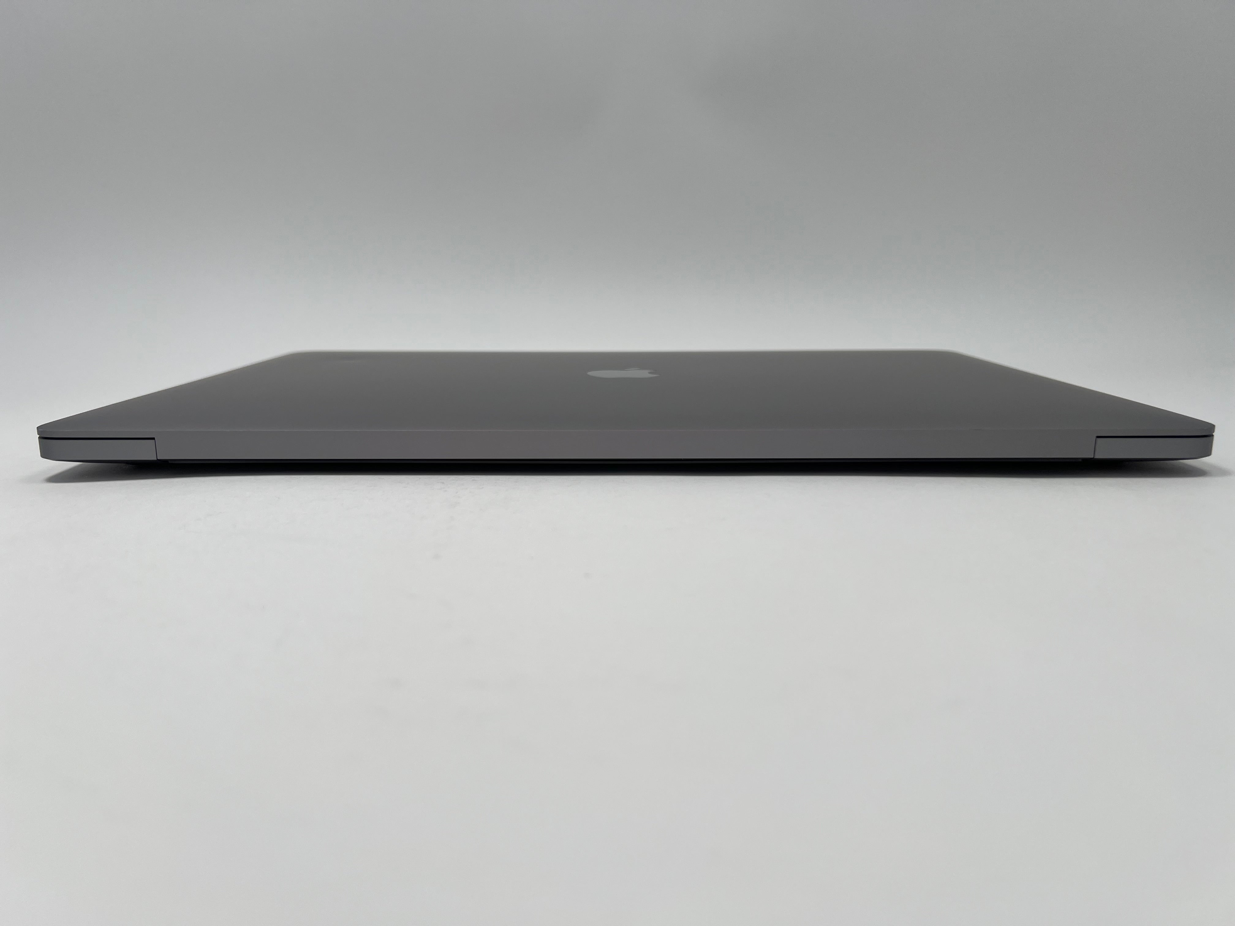 MacBook Pro (2019) 16-inch – Intel Core i9 2.4GHz • 5500M 8GB – 32GB RAM 2TB SSD – 52 Cycles