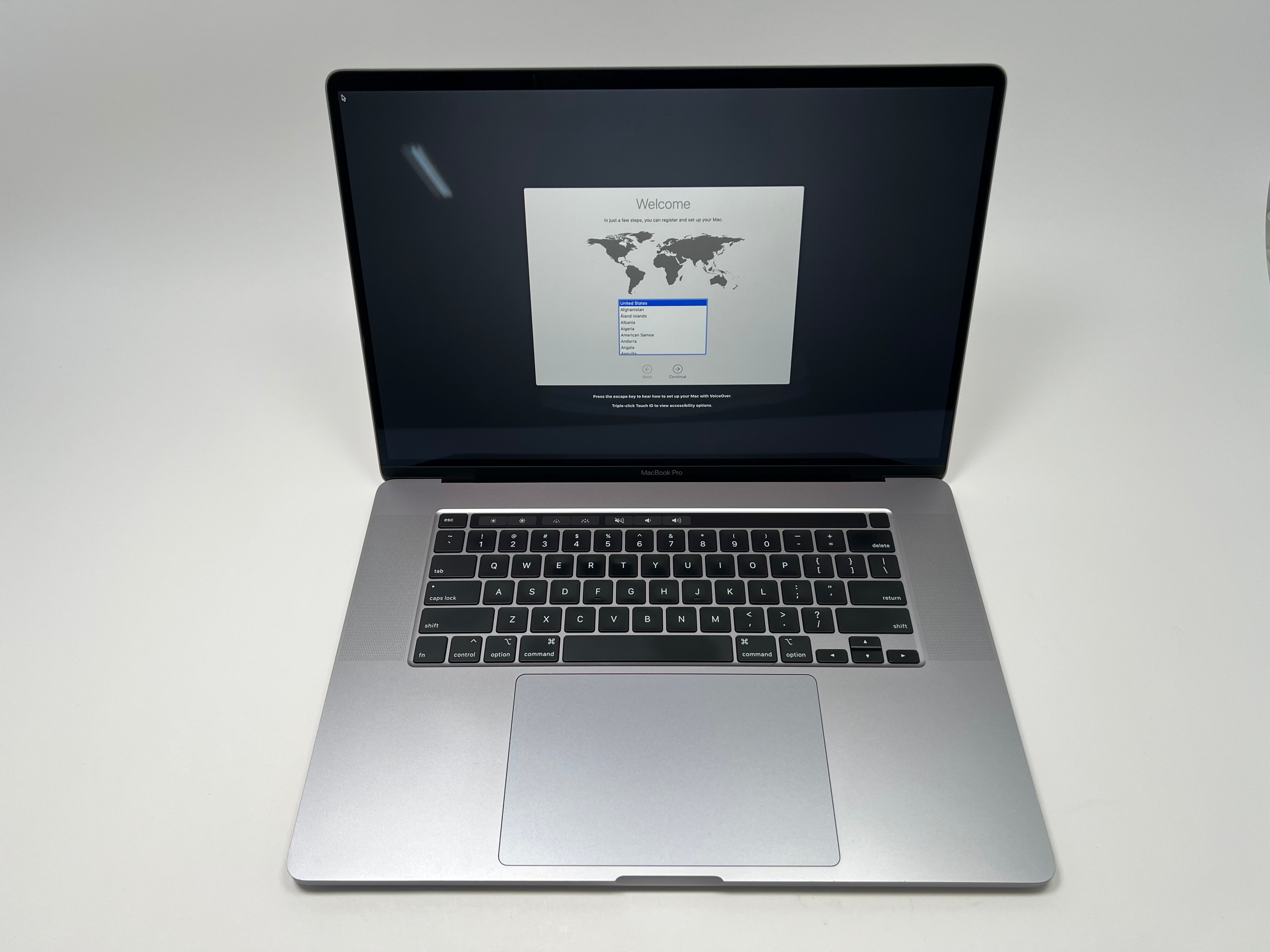MacBook Pro (2019) 16-inch – Intel Core i9 2.3GHz – 64GB RAM 2TB SSD – For Parts or Repair