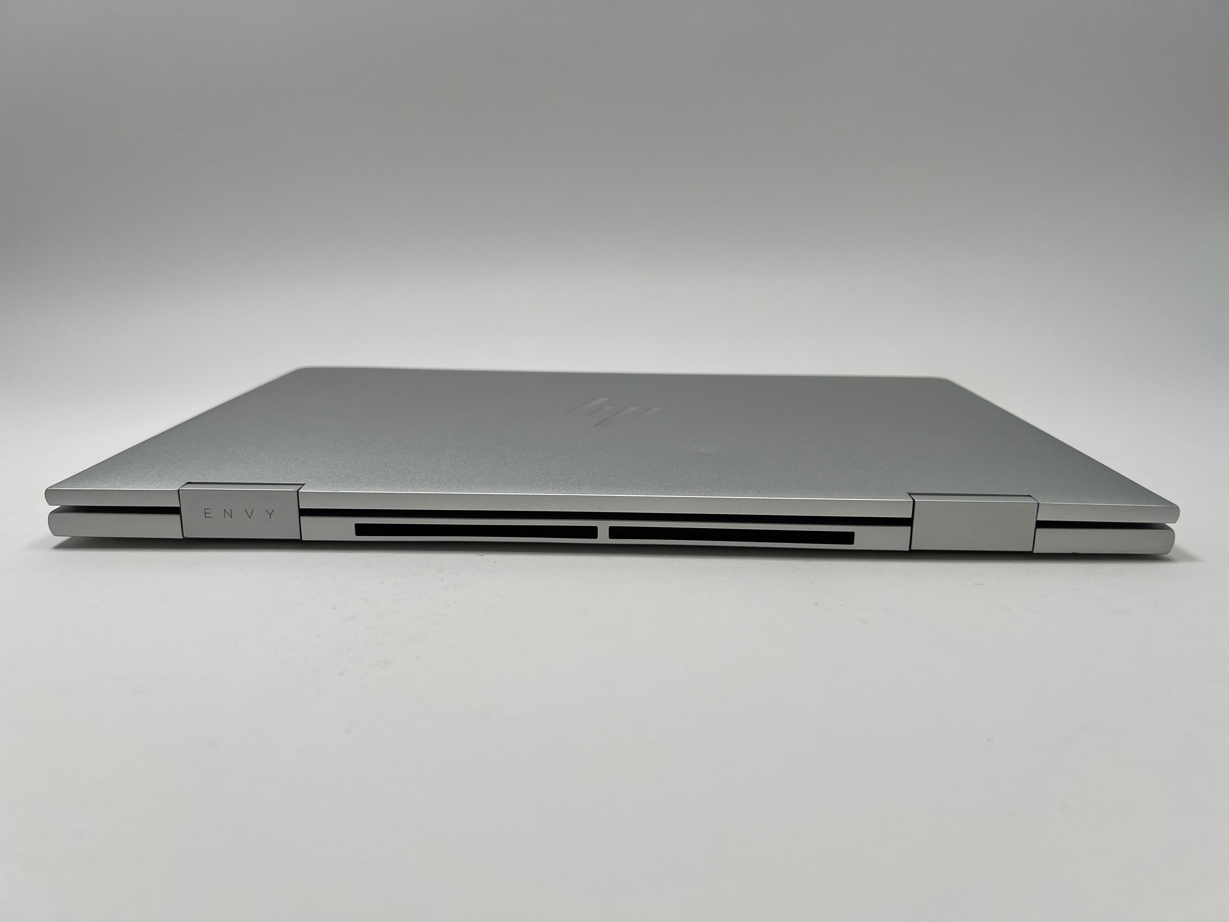HP Envy x360 (2021) 15.6-inch FHD Touch – Intel Core i7 2.8GHz – 16GB RAM 512GB SSD