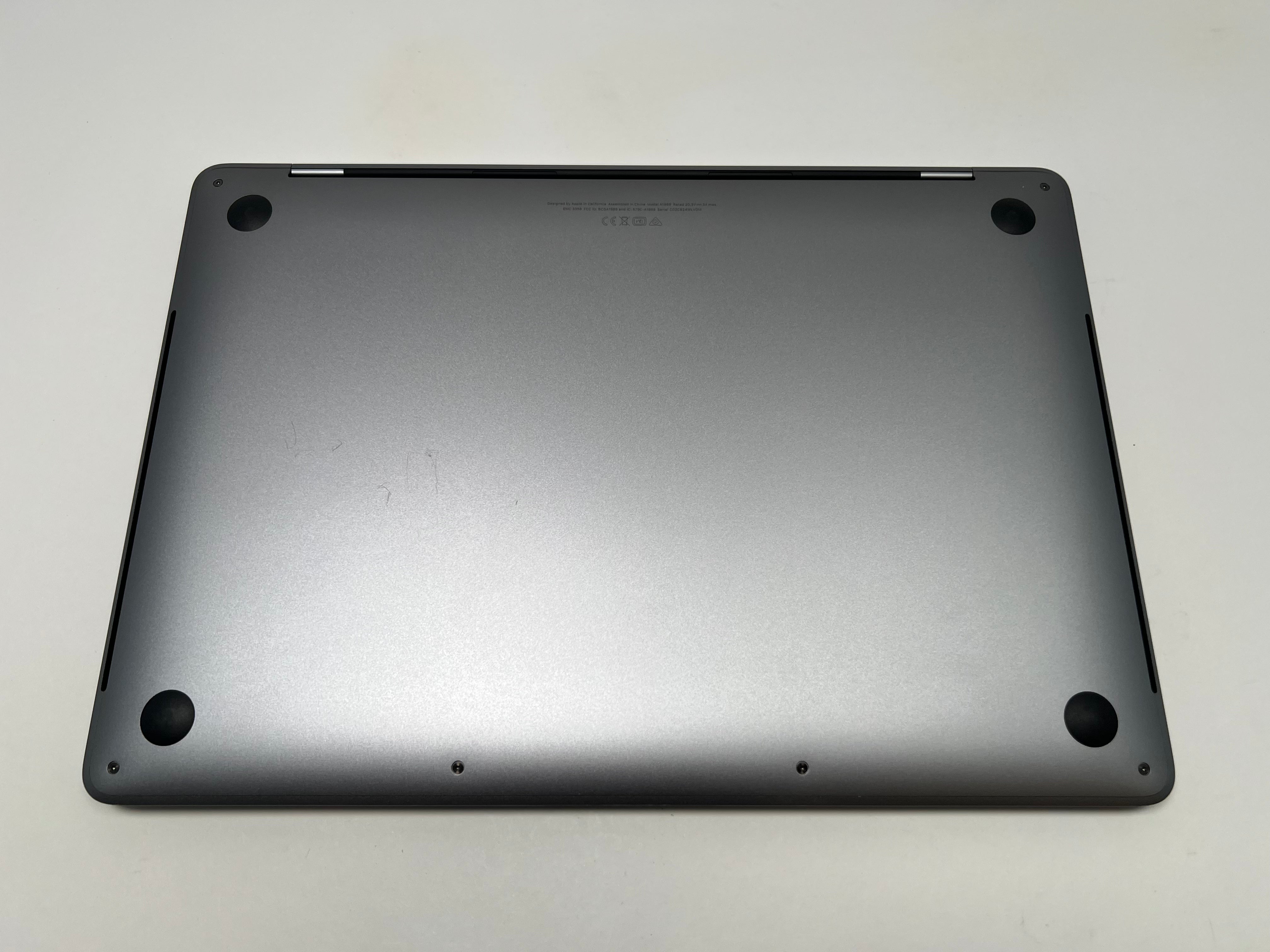 MacBook Pro (2019) 13-inch – Intel Core i7 2.8GHz – 16GB RAM 512GB SSD – 44 Cycles