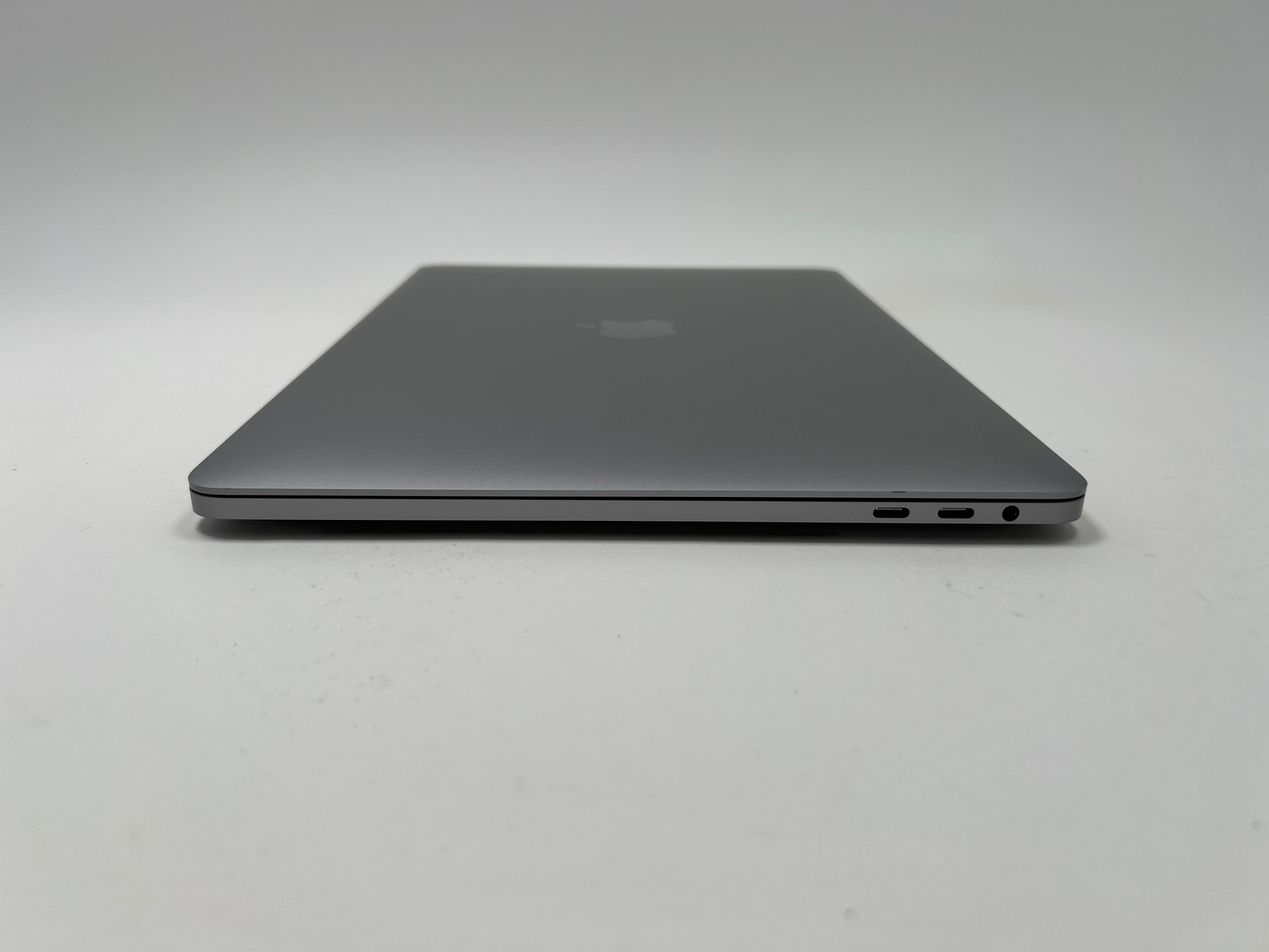MacBook Pro (2019) 13-inch – Intel Core i7 2.8GHz – 16GB RAM 512GB SSD – 44 Cycles