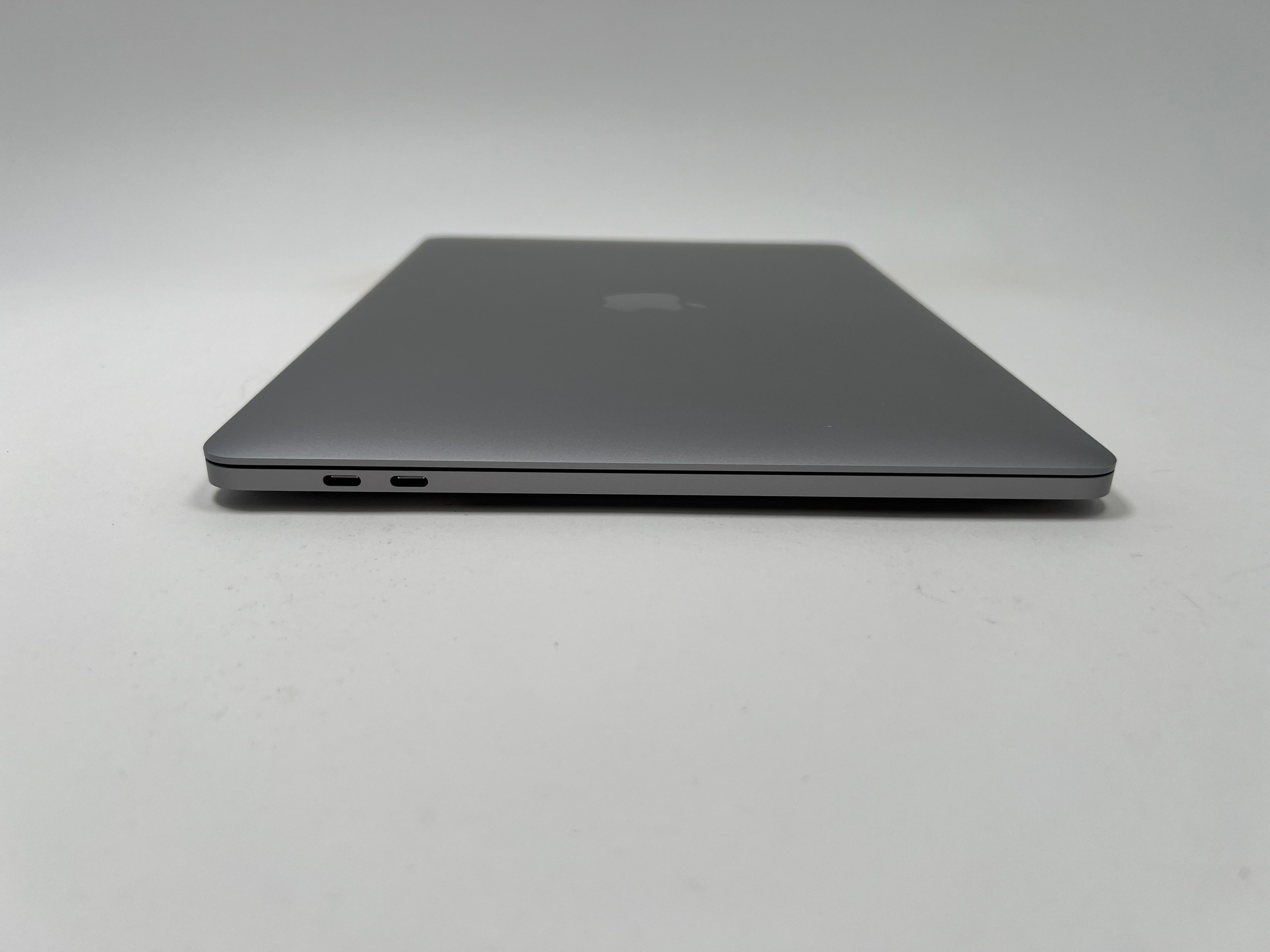MacBook Pro (2019) 13-inch – Intel Core i7 2.8GHz – 16GB RAM 512GB SSD – 44 Cycles