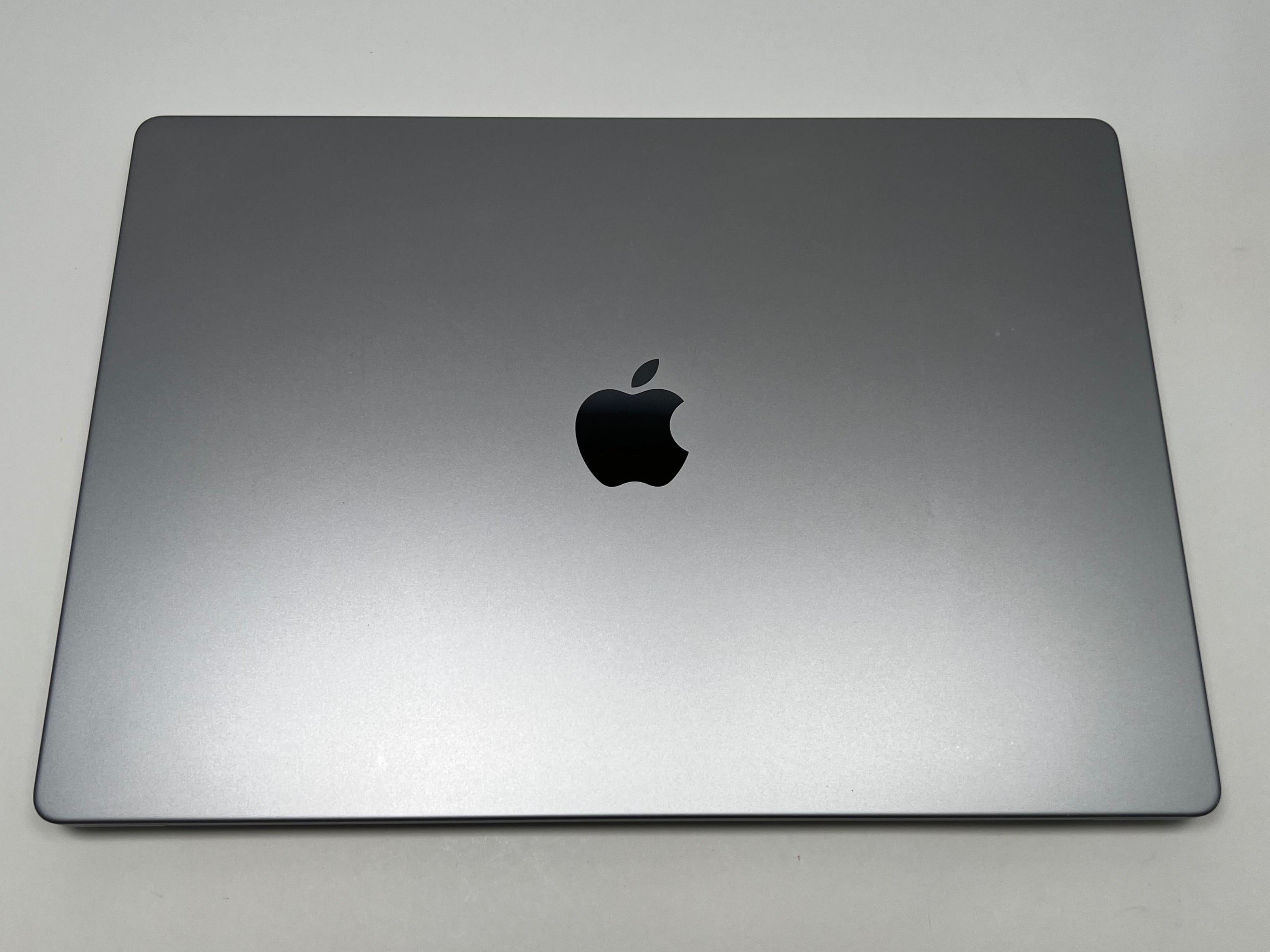 MacBook Pro (2021) 16-inch – M1 Pro 16-Core GPU – 32GB RAM 512GB SSD