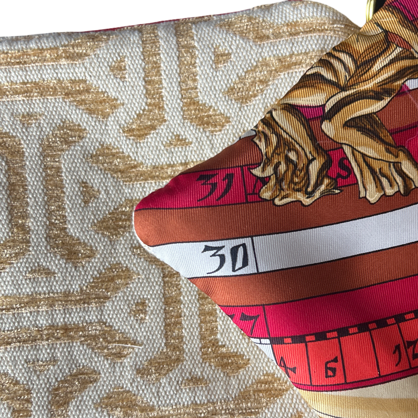 Astrologie Coffee Run Keychain Bag