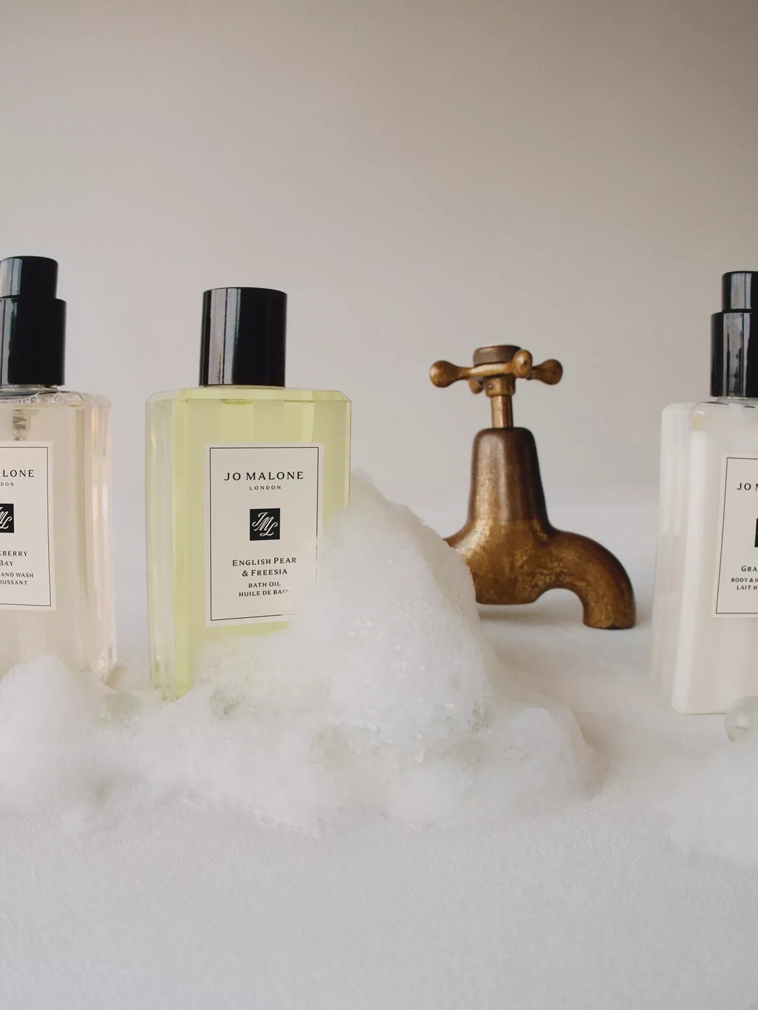 JO MALONE LONDON English Pear & Freesia bath oil 250ml
