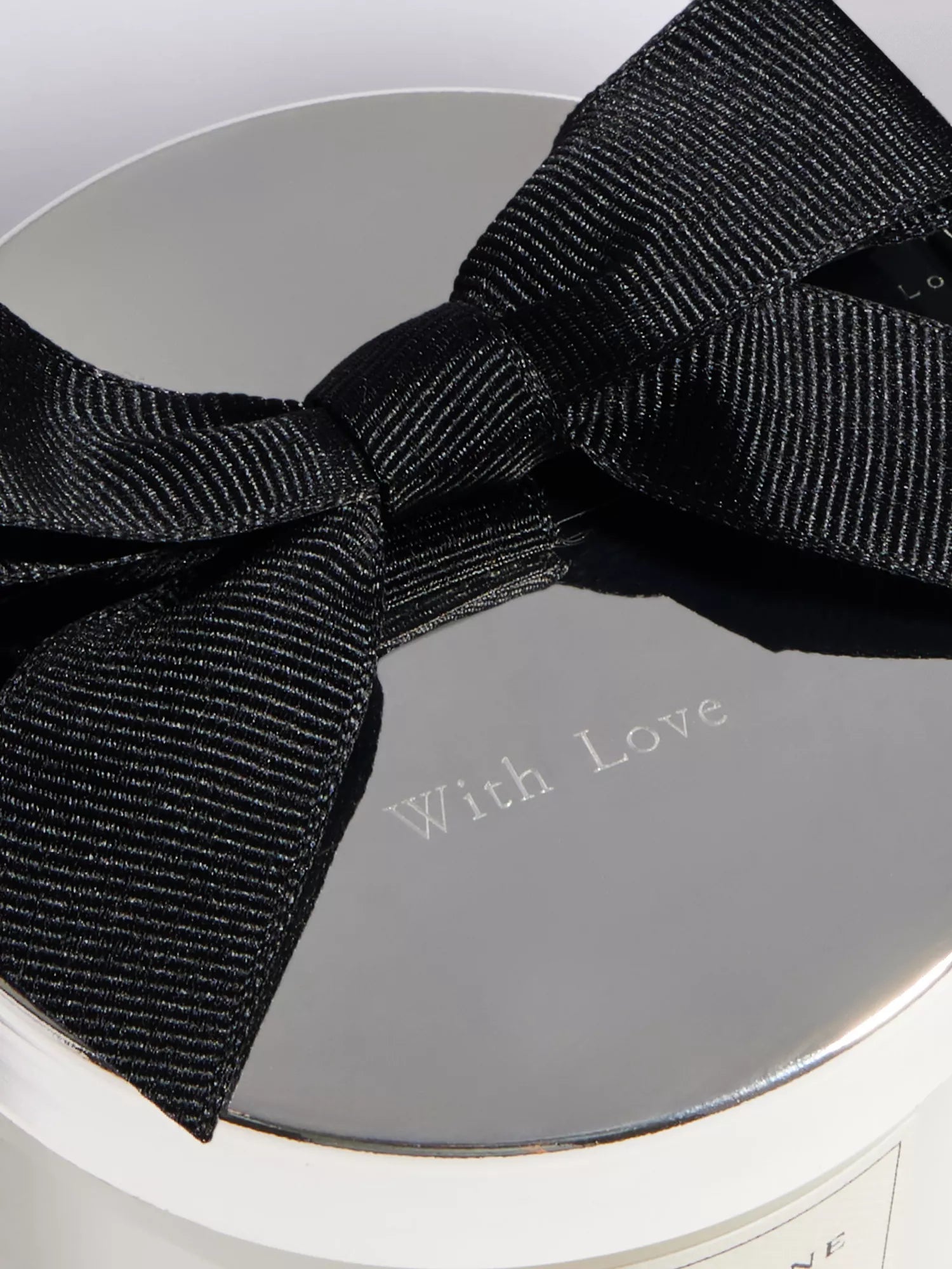 JO MALONE LONDON Lily of the Valley & Ivy Charity Classic Candle 200g
